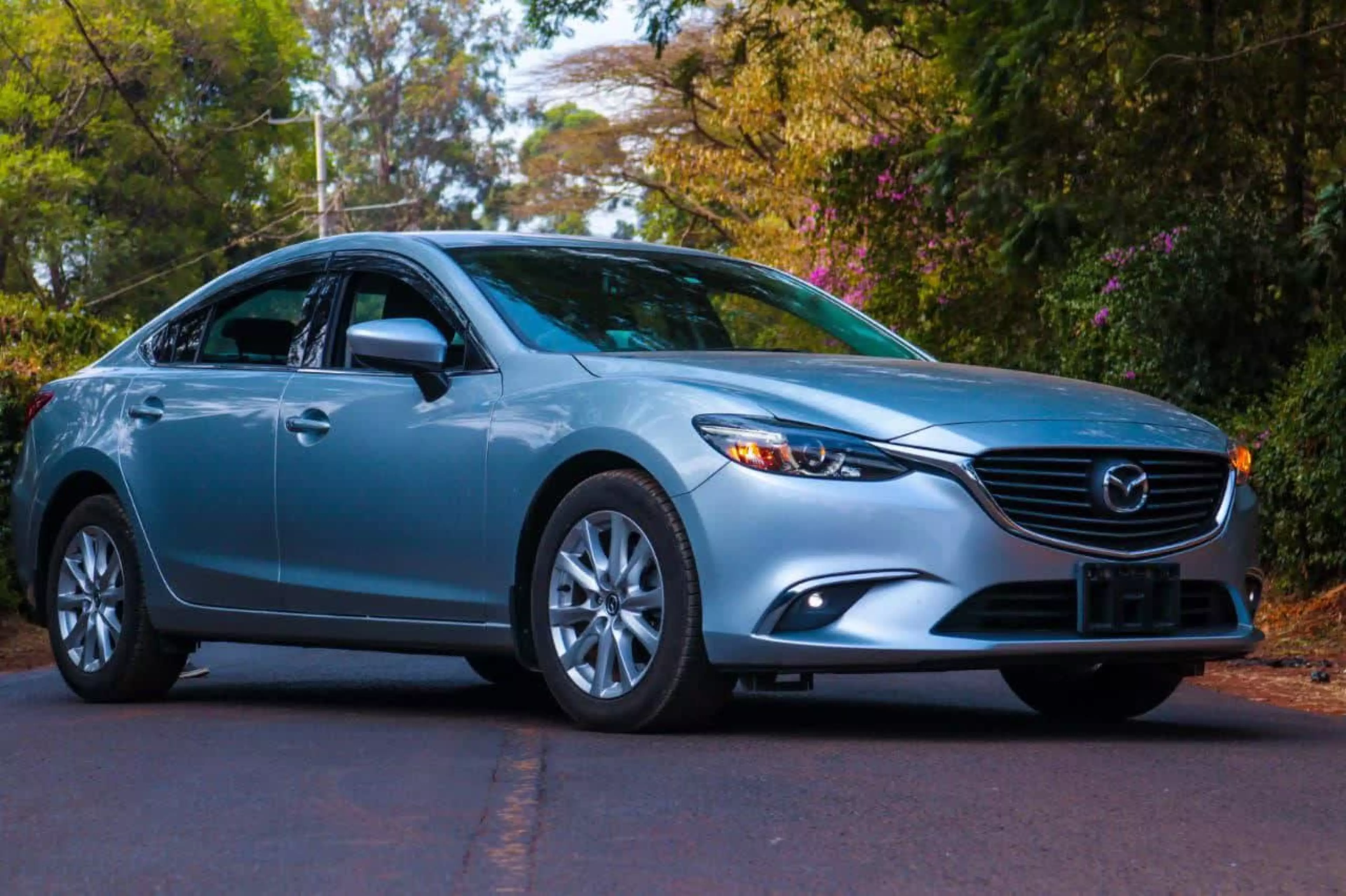 Mazda Atenza  - 2015