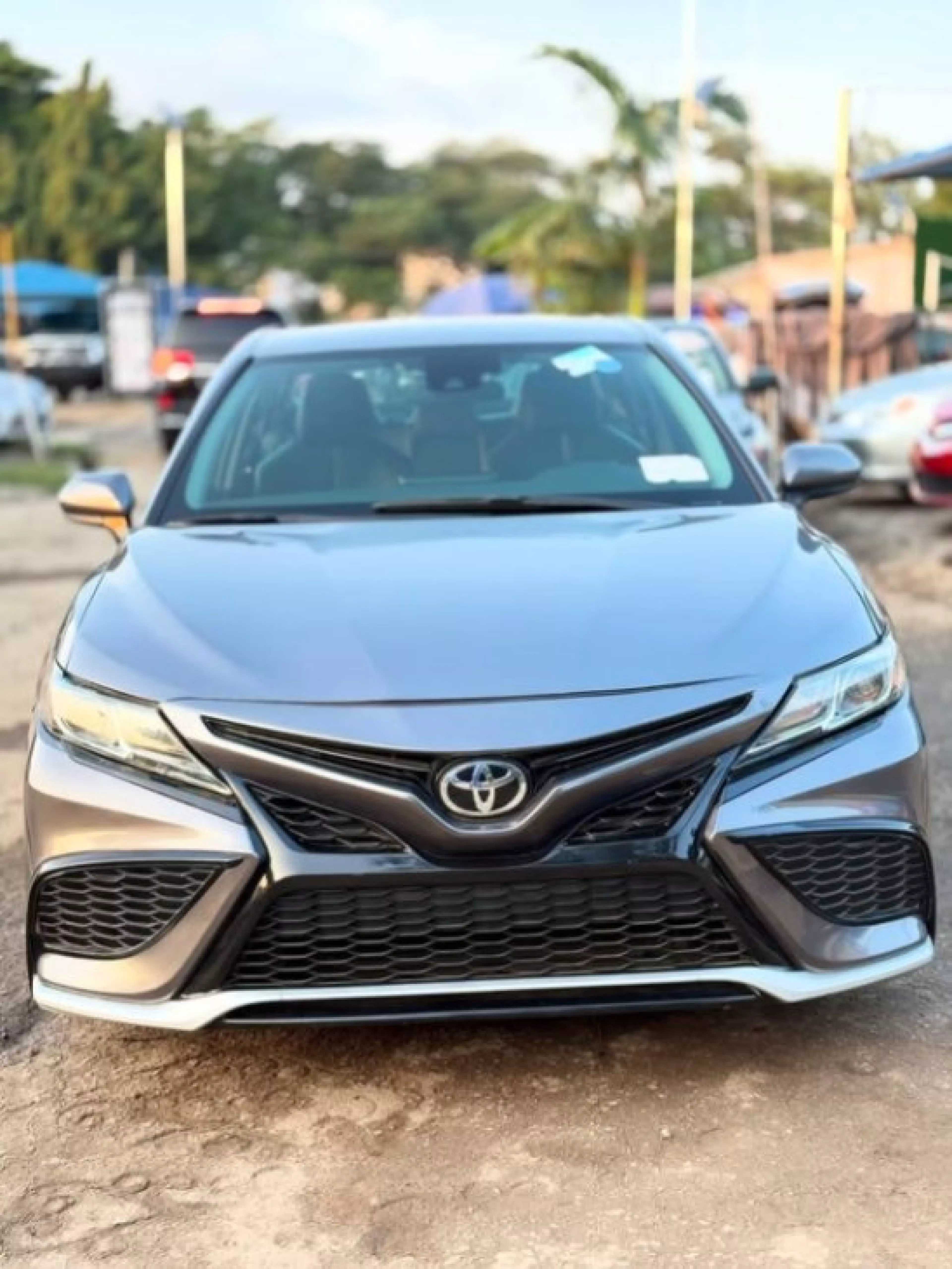 Toyota Camry - 2021