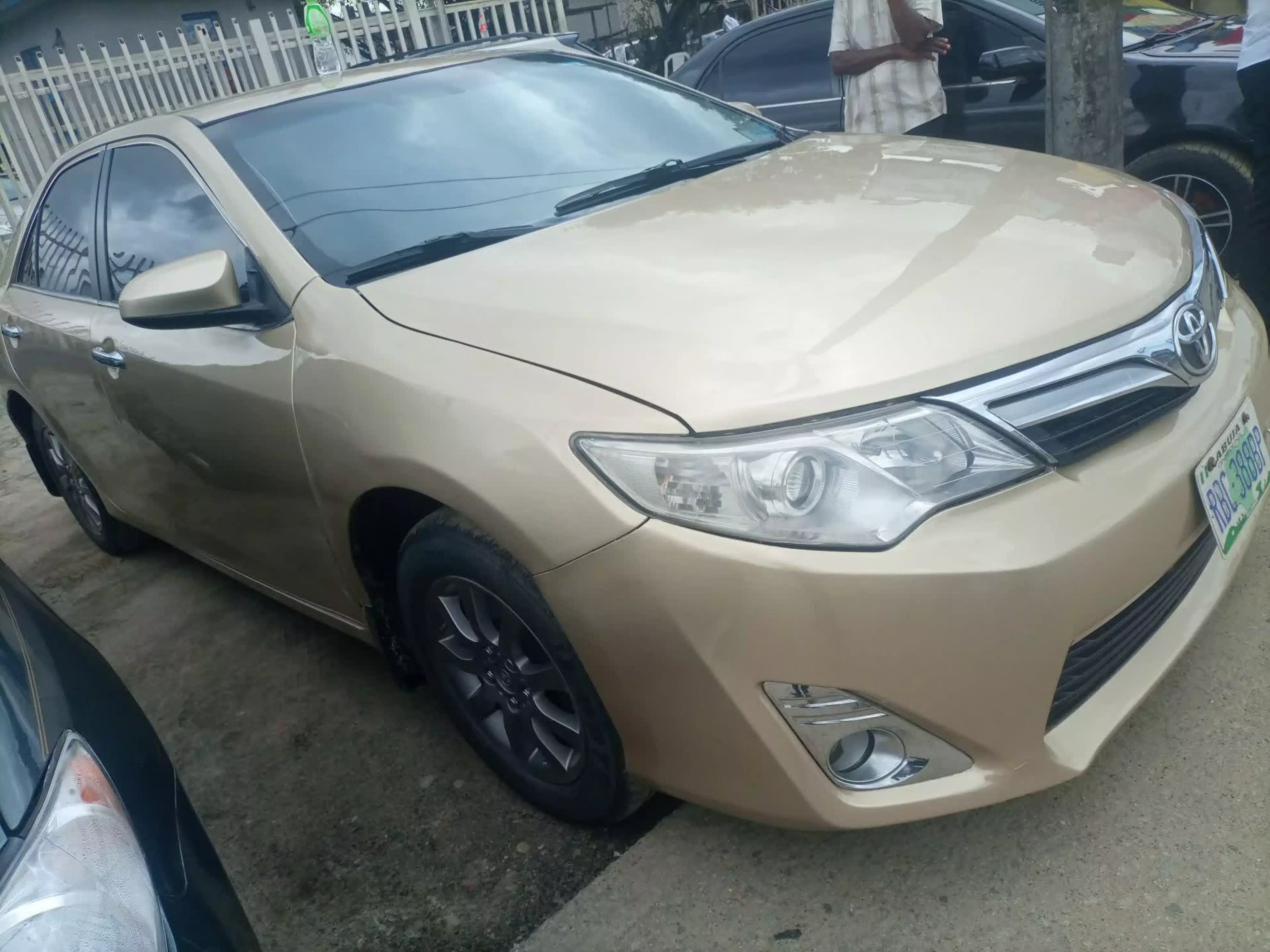 Toyota Camry - 2015