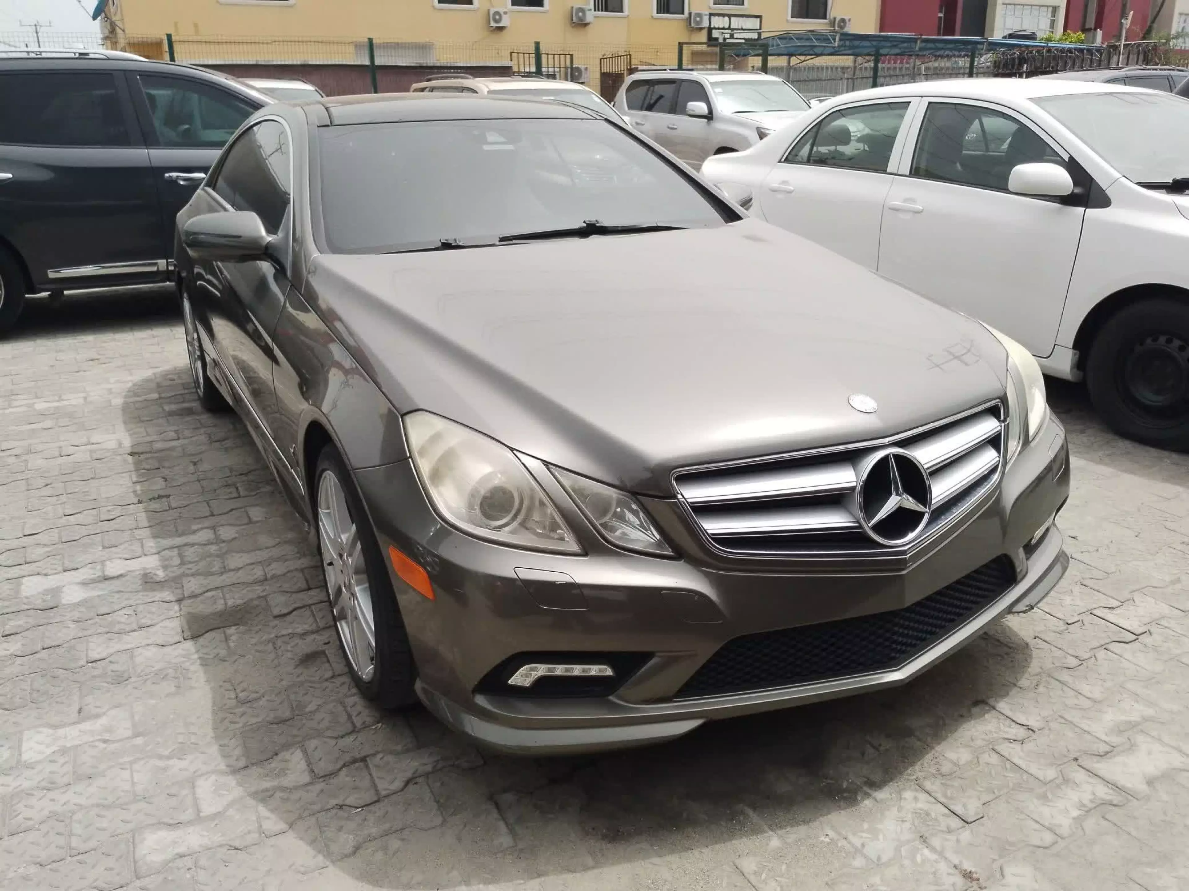 Mercedes-Benz E 500 - 2009