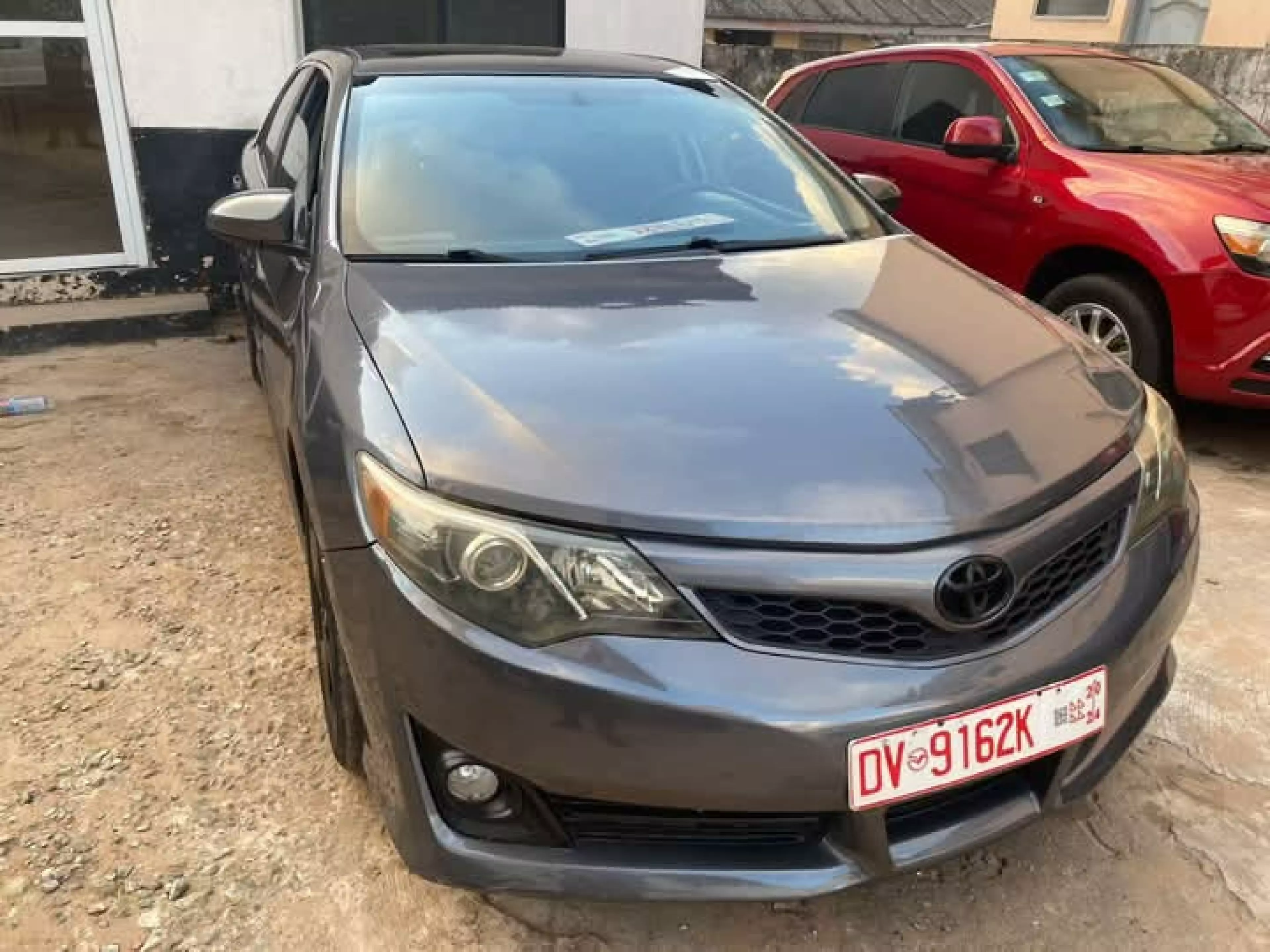 Toyota Camry - 2014