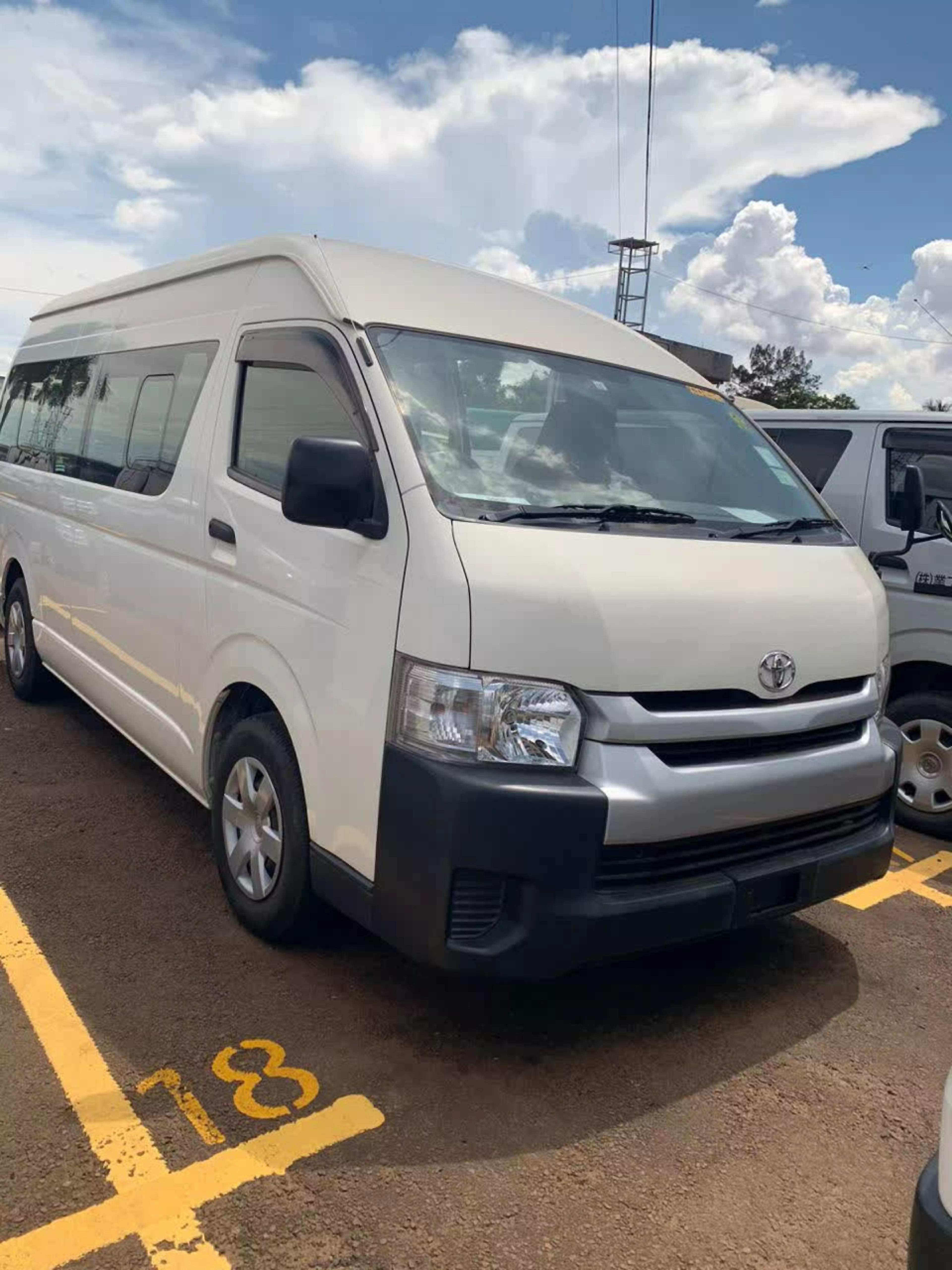Toyota Hiace - 2018