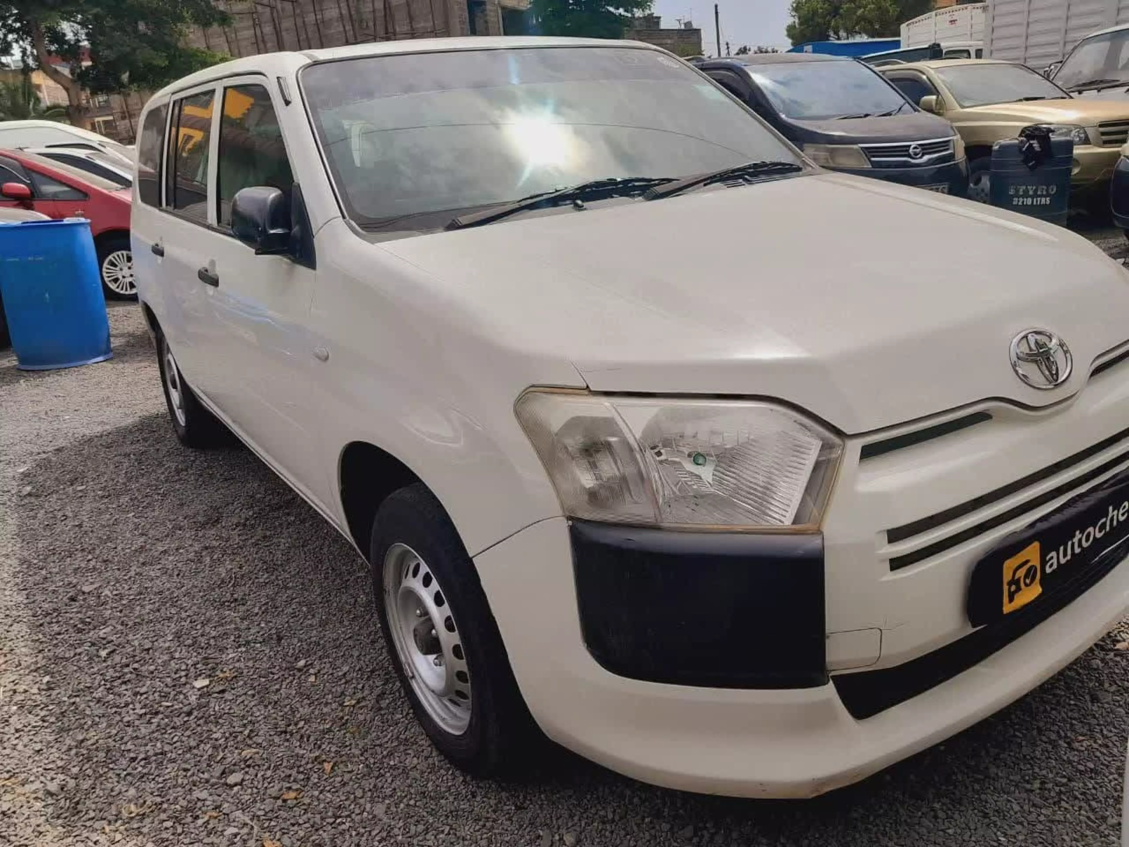 Toyota Probox  - 2015