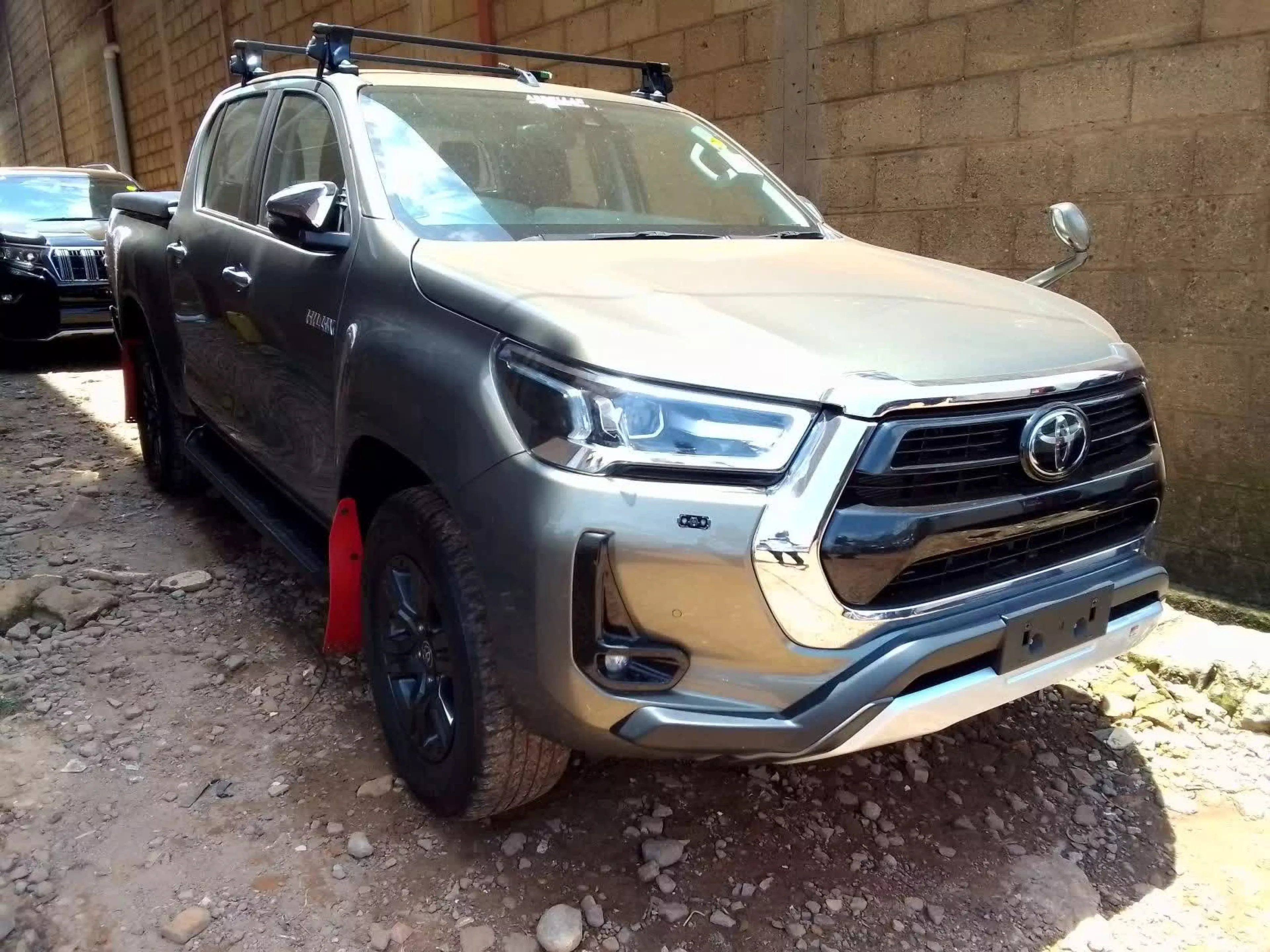 Toyota Hilux Revo  - 2020