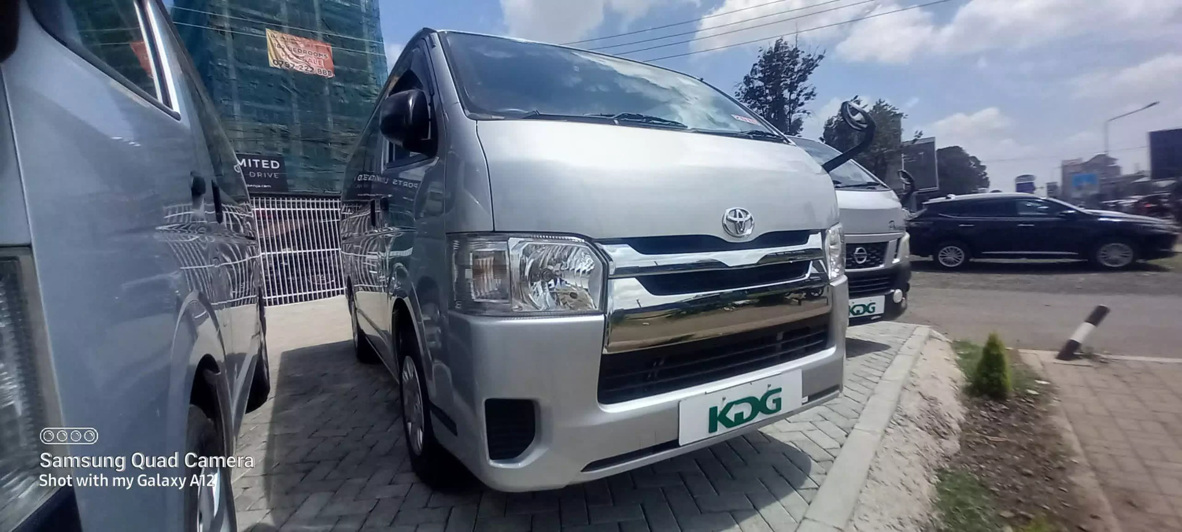 Toyota Hiace - 2016