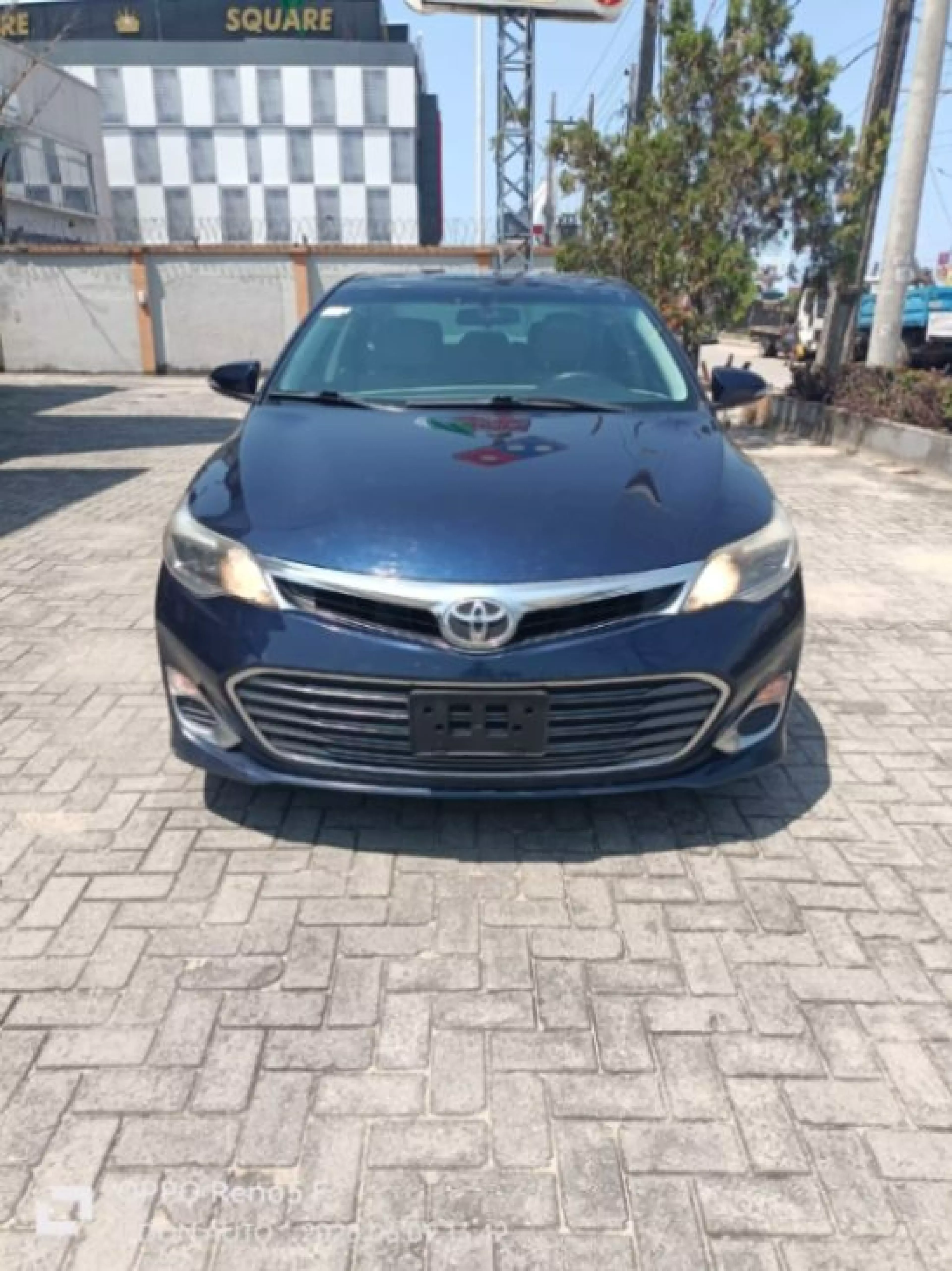 Toyota Avalon - 2013