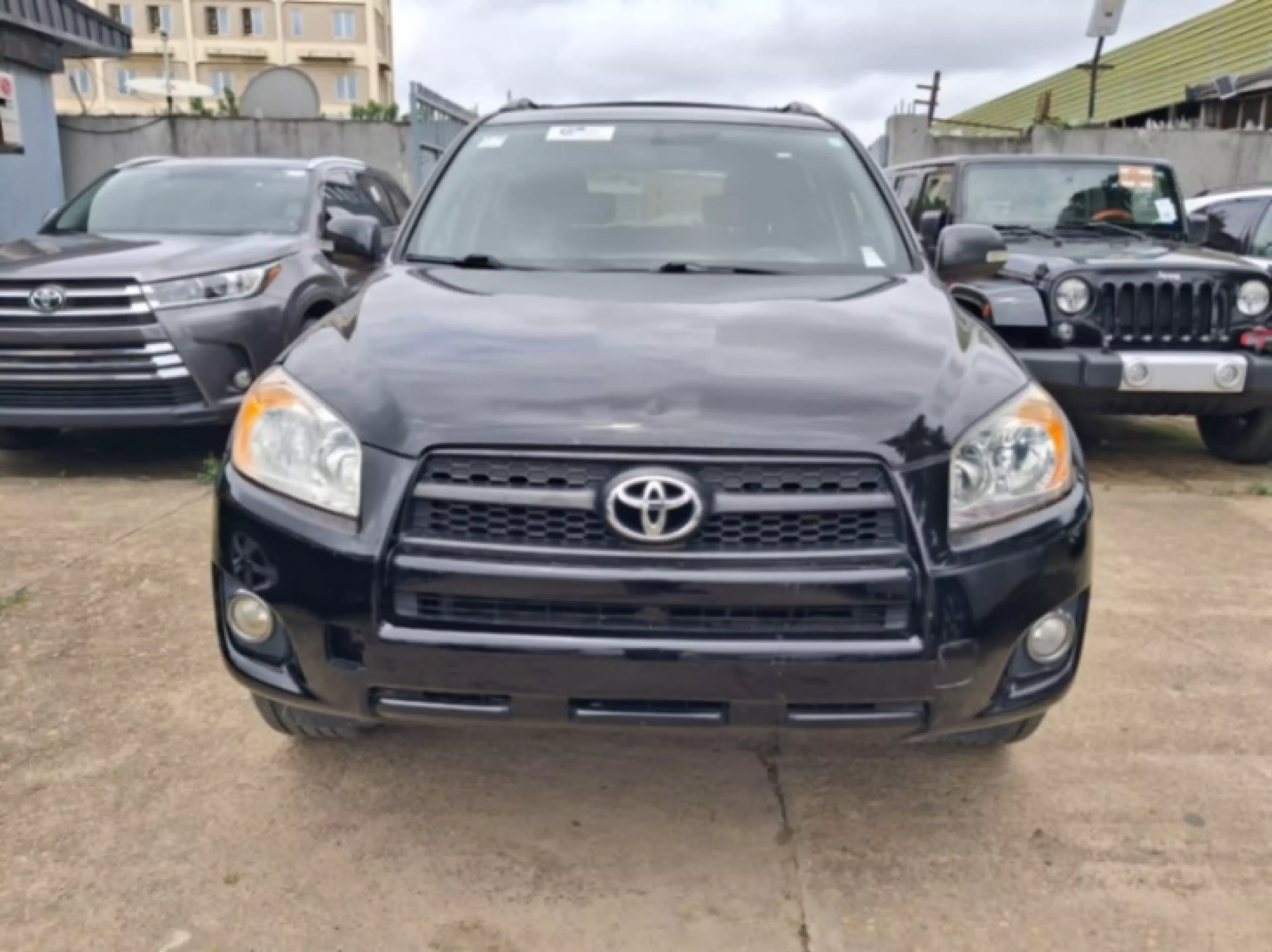 Toyota Rav4 - 2011