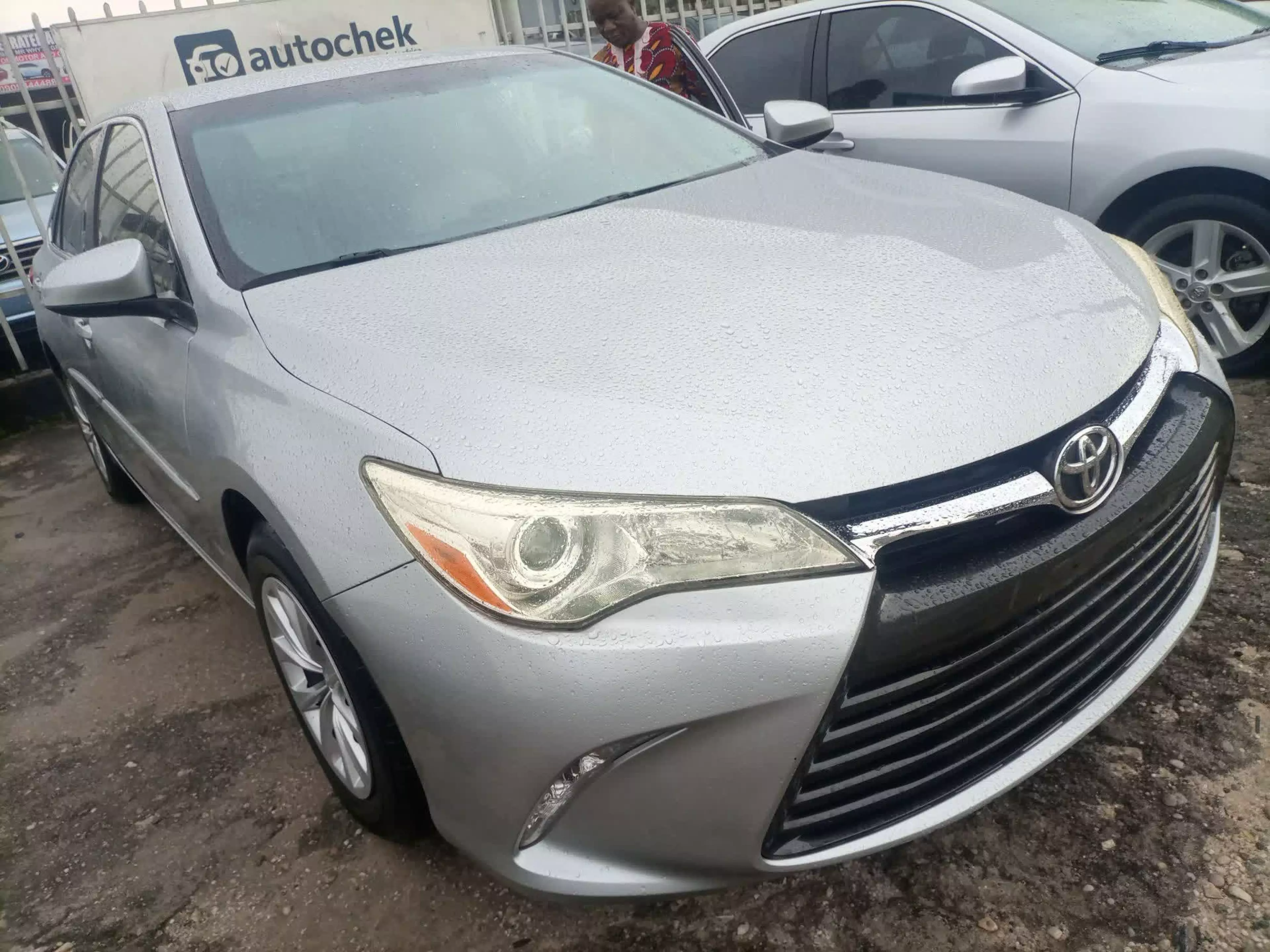 Toyota Camry - 2015