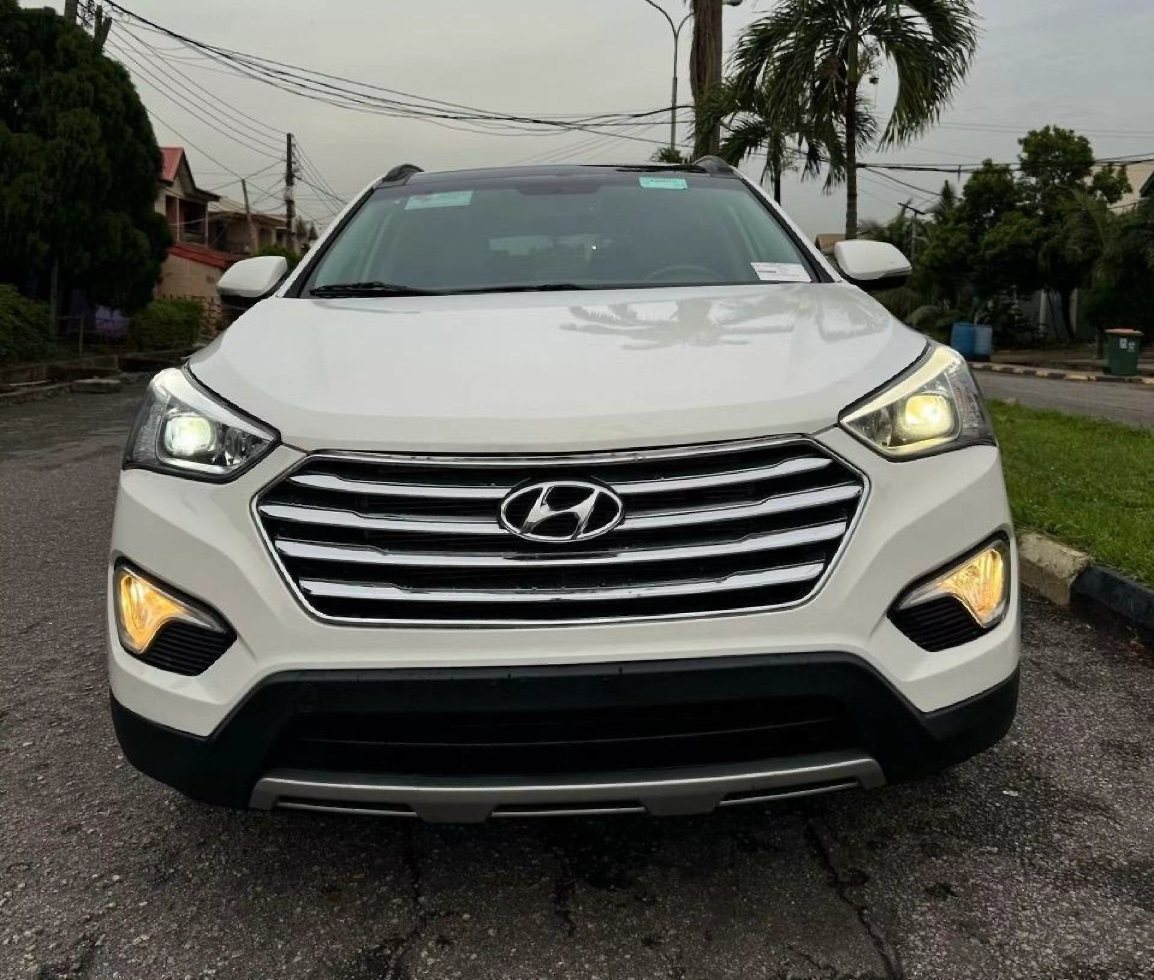 Hyundai Santa FE - 2015
