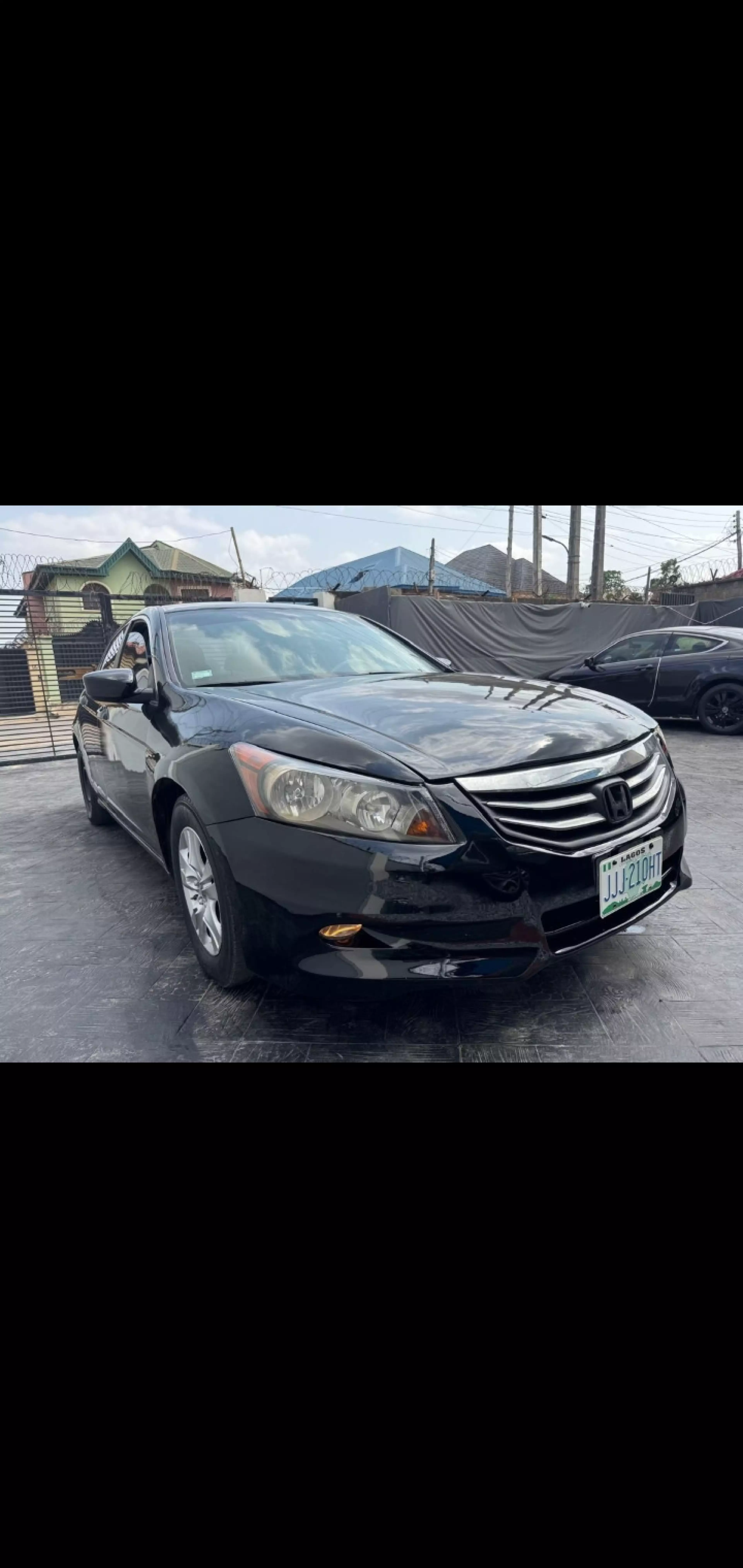 Honda Accord - 2011