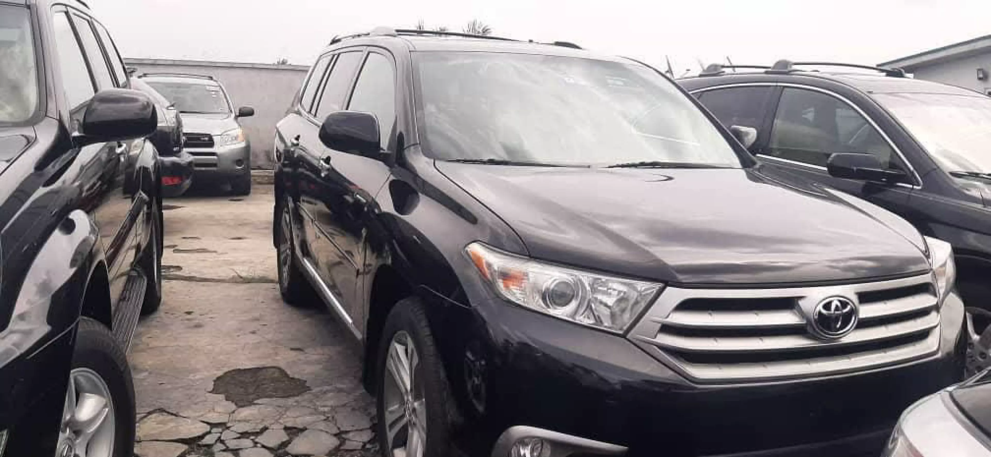 Toyota Highlander - 2012
