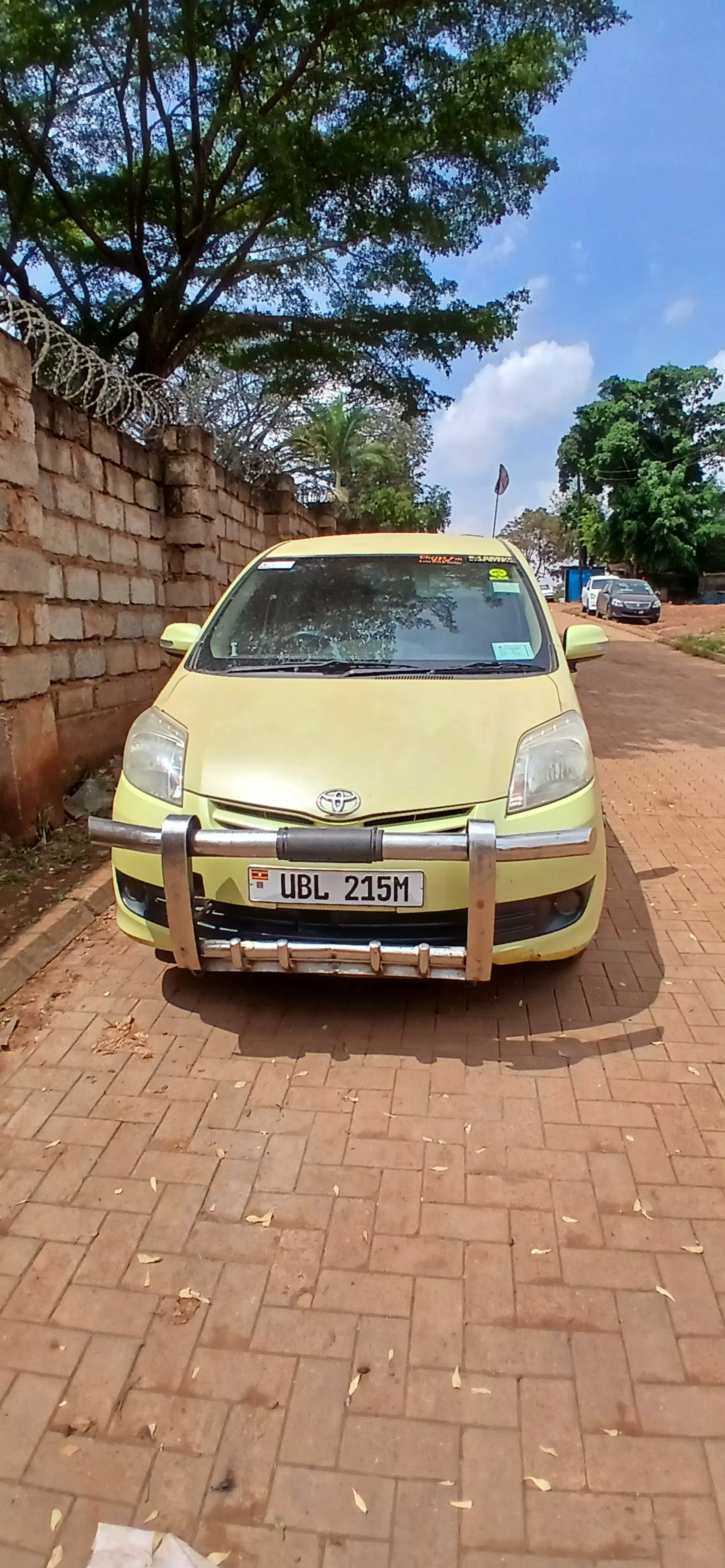 Toyota Passo Sette   - 2010