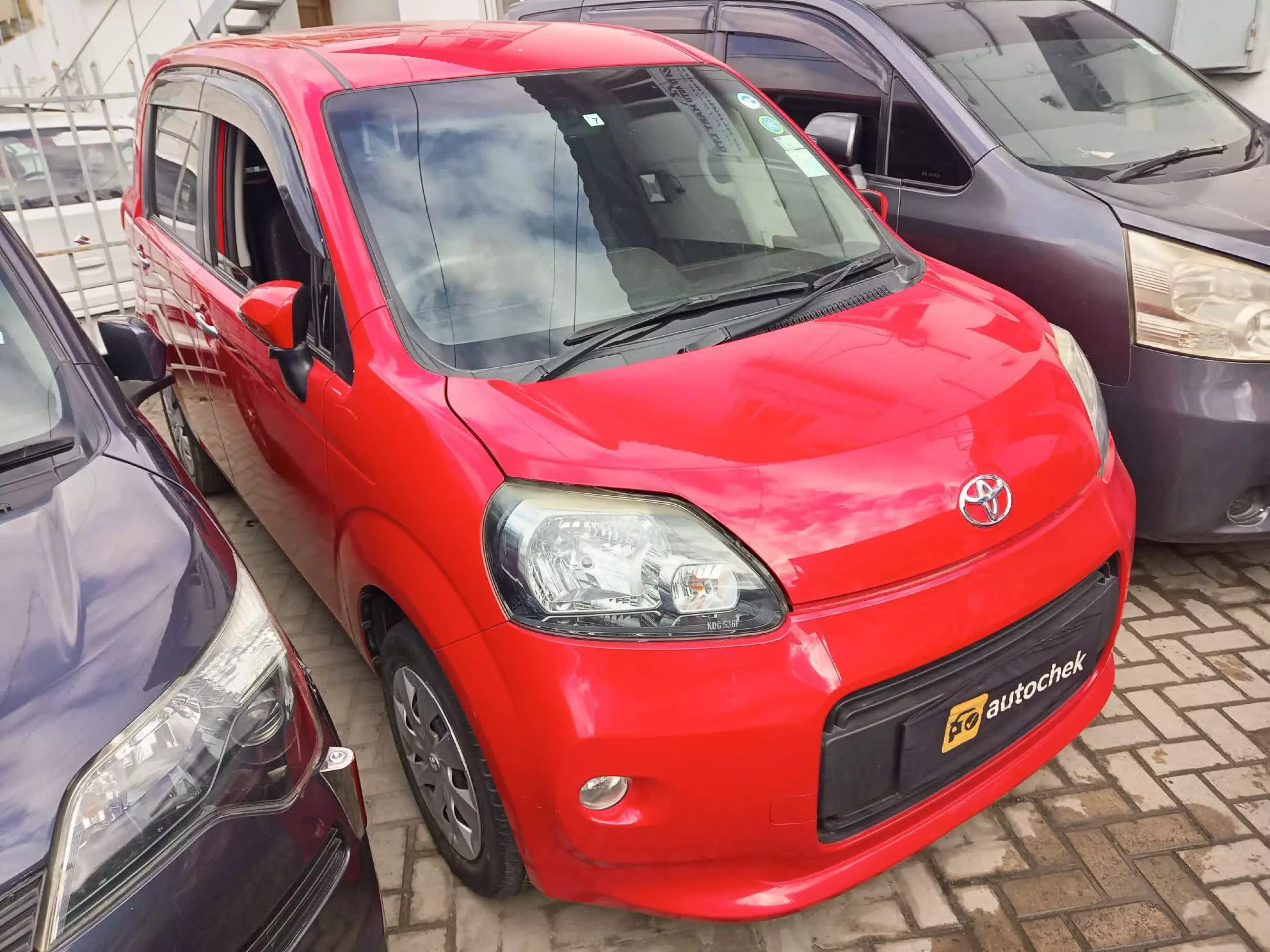 Toyota Porte - 2014