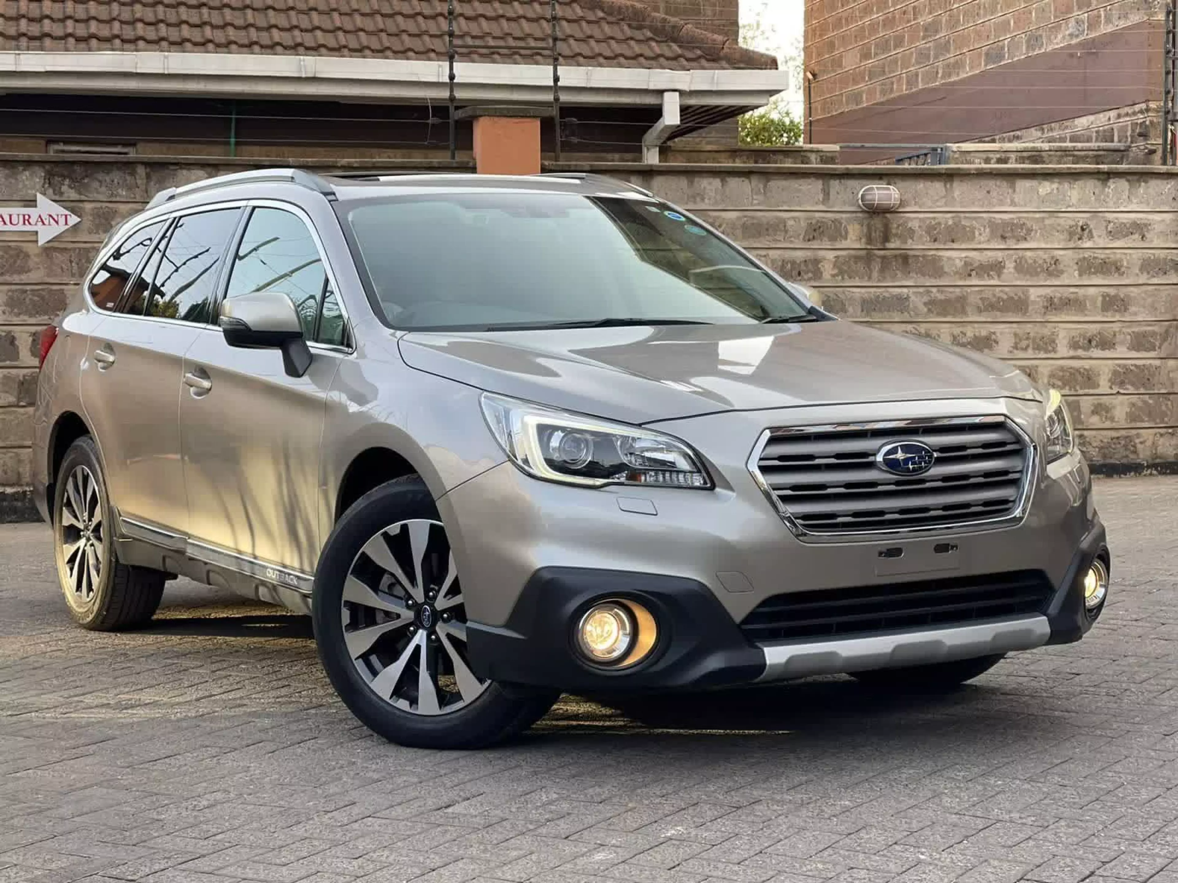Subaru Outback - 2016