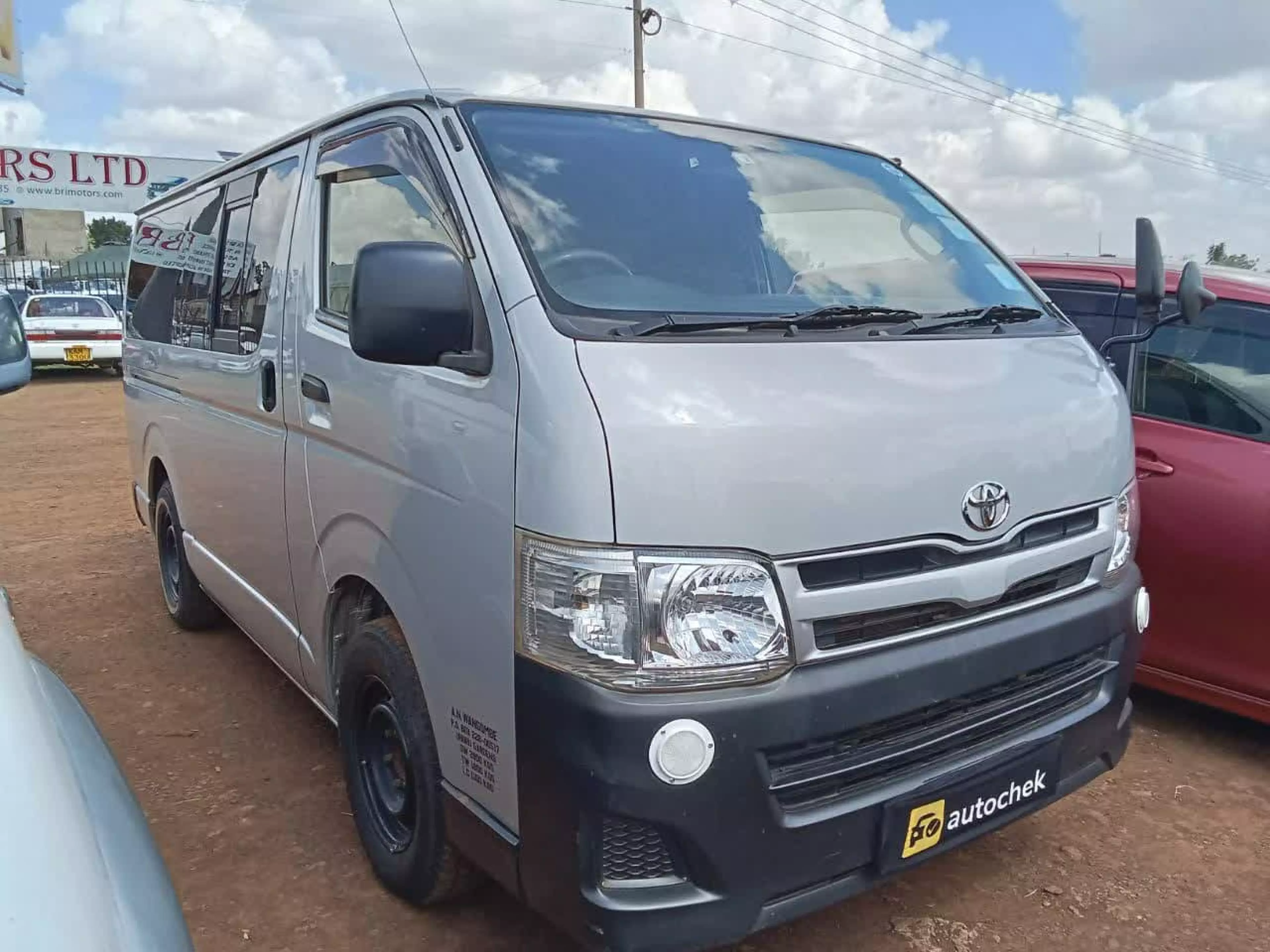 Toyota Hiace - 2014