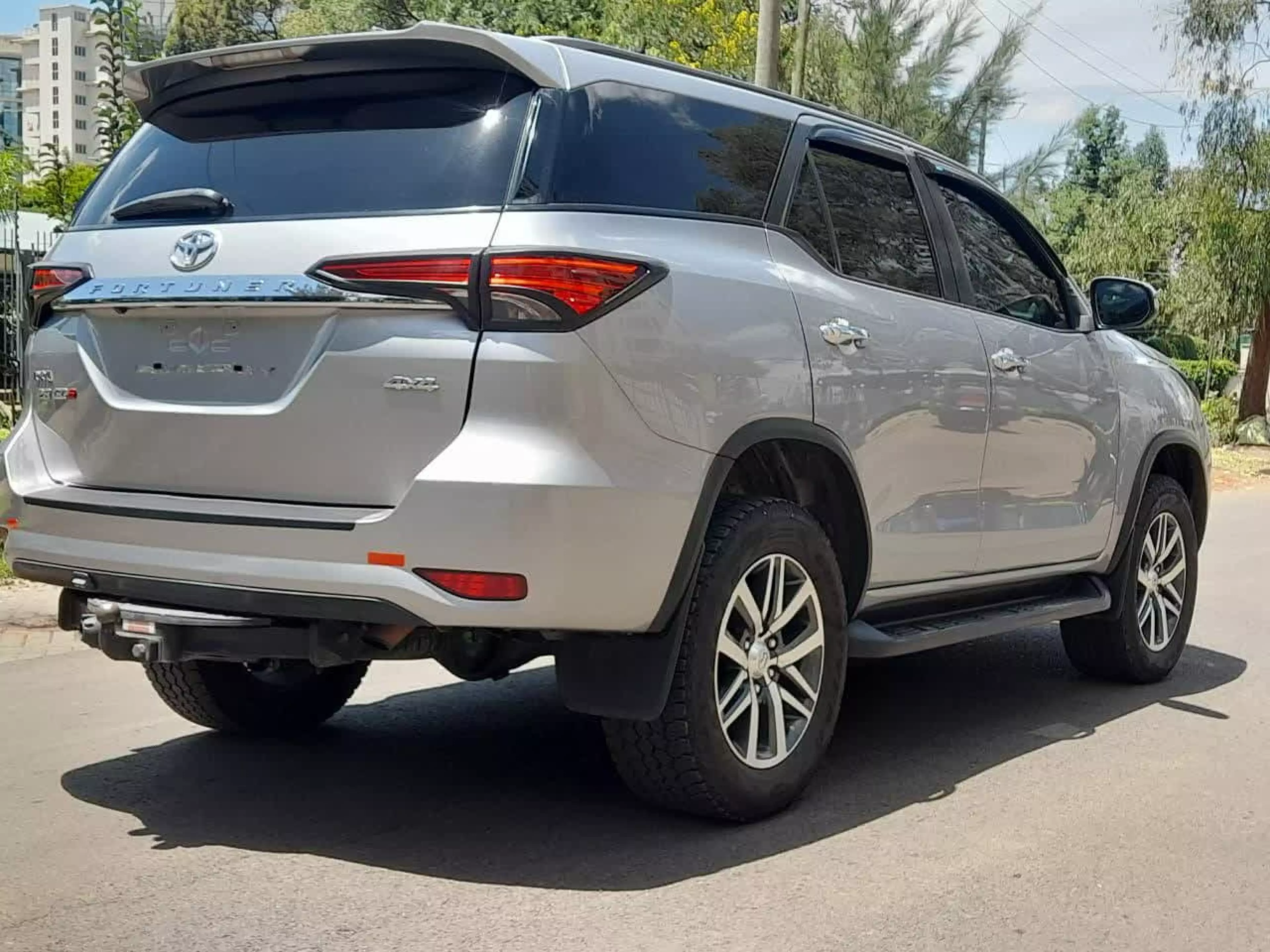 Toyota Fortuner   - 2016