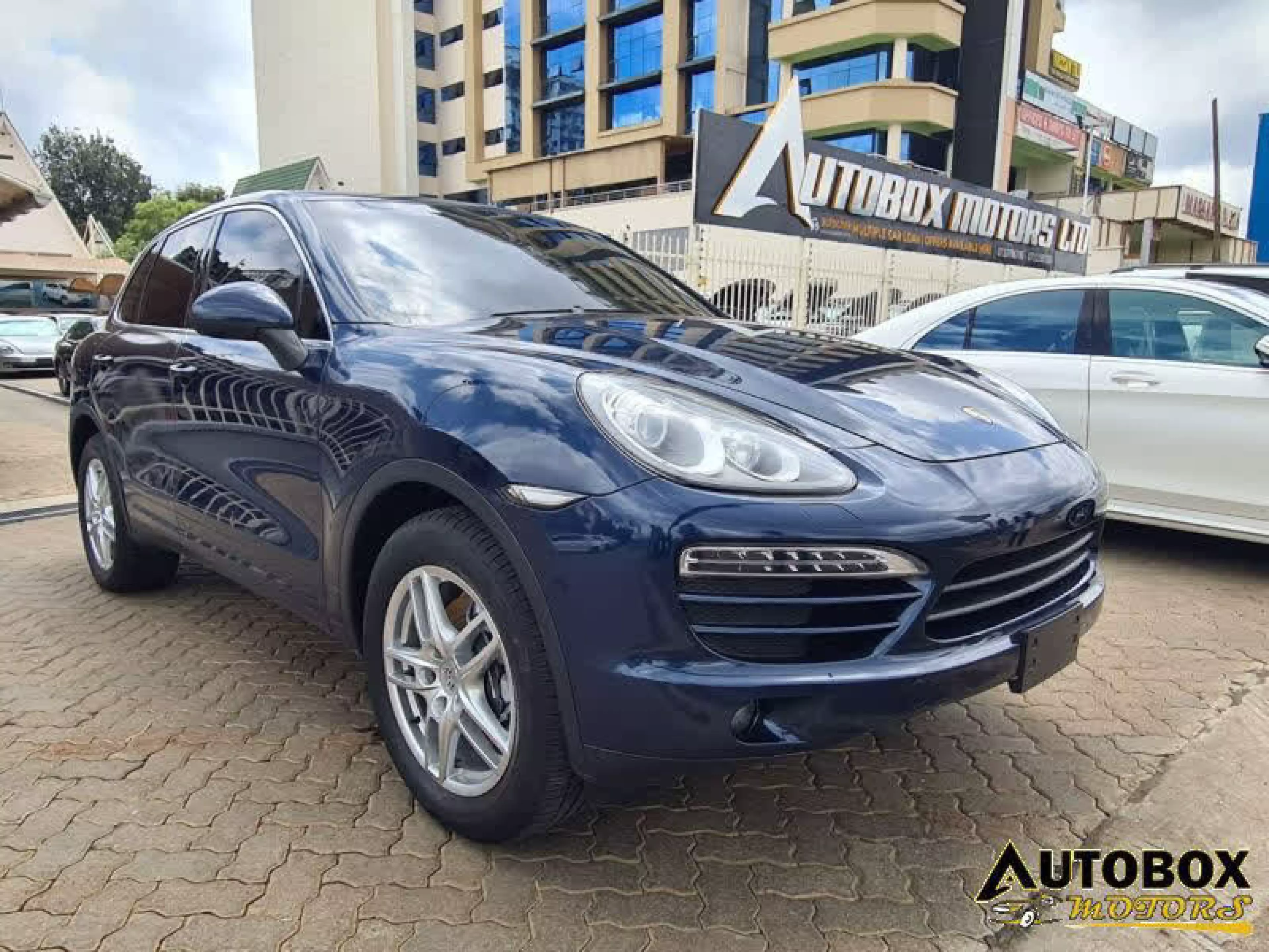 PORSCHE Cayenne - 2014