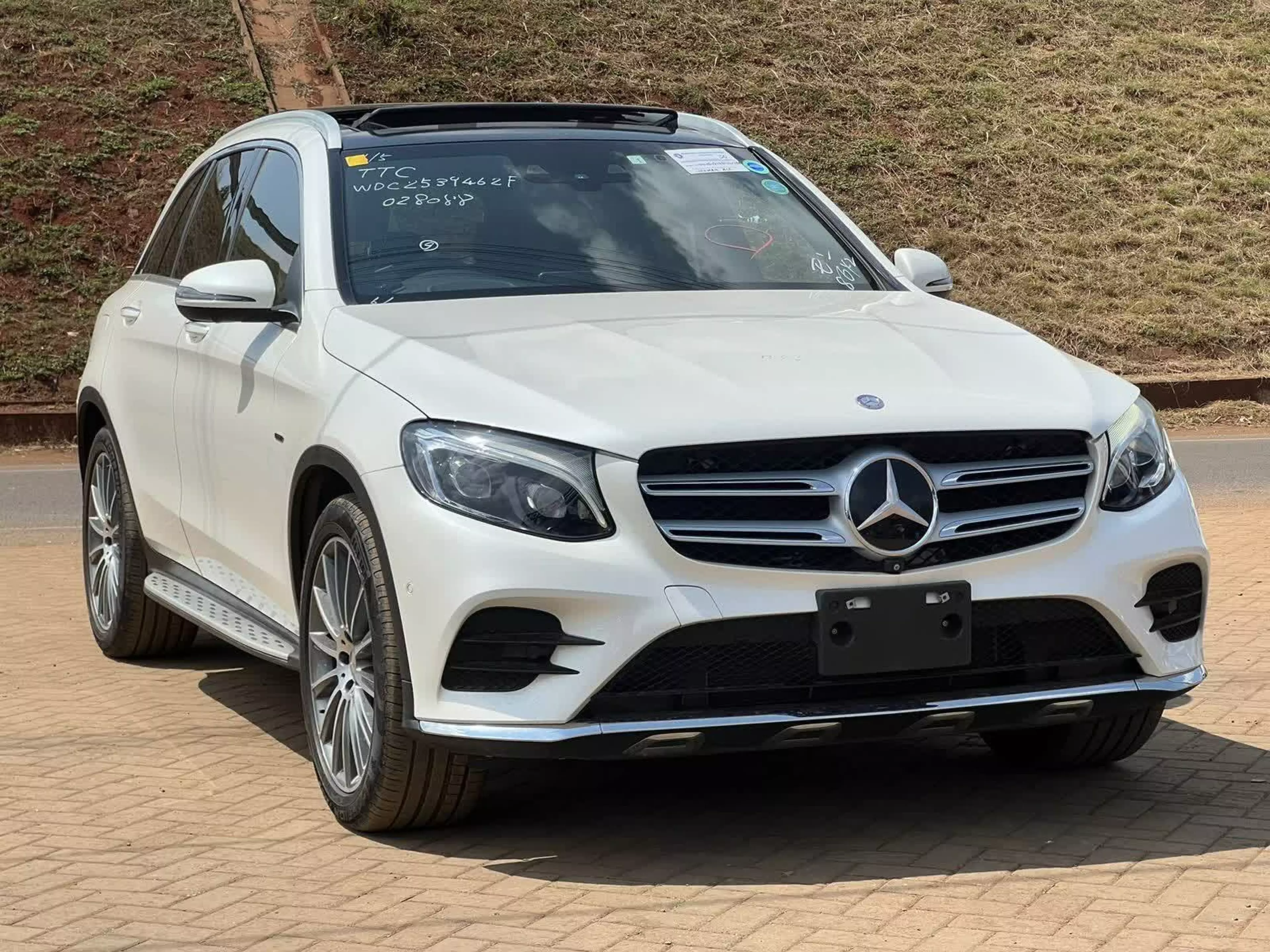 Mercedes-Benz GLC 250 - 2016