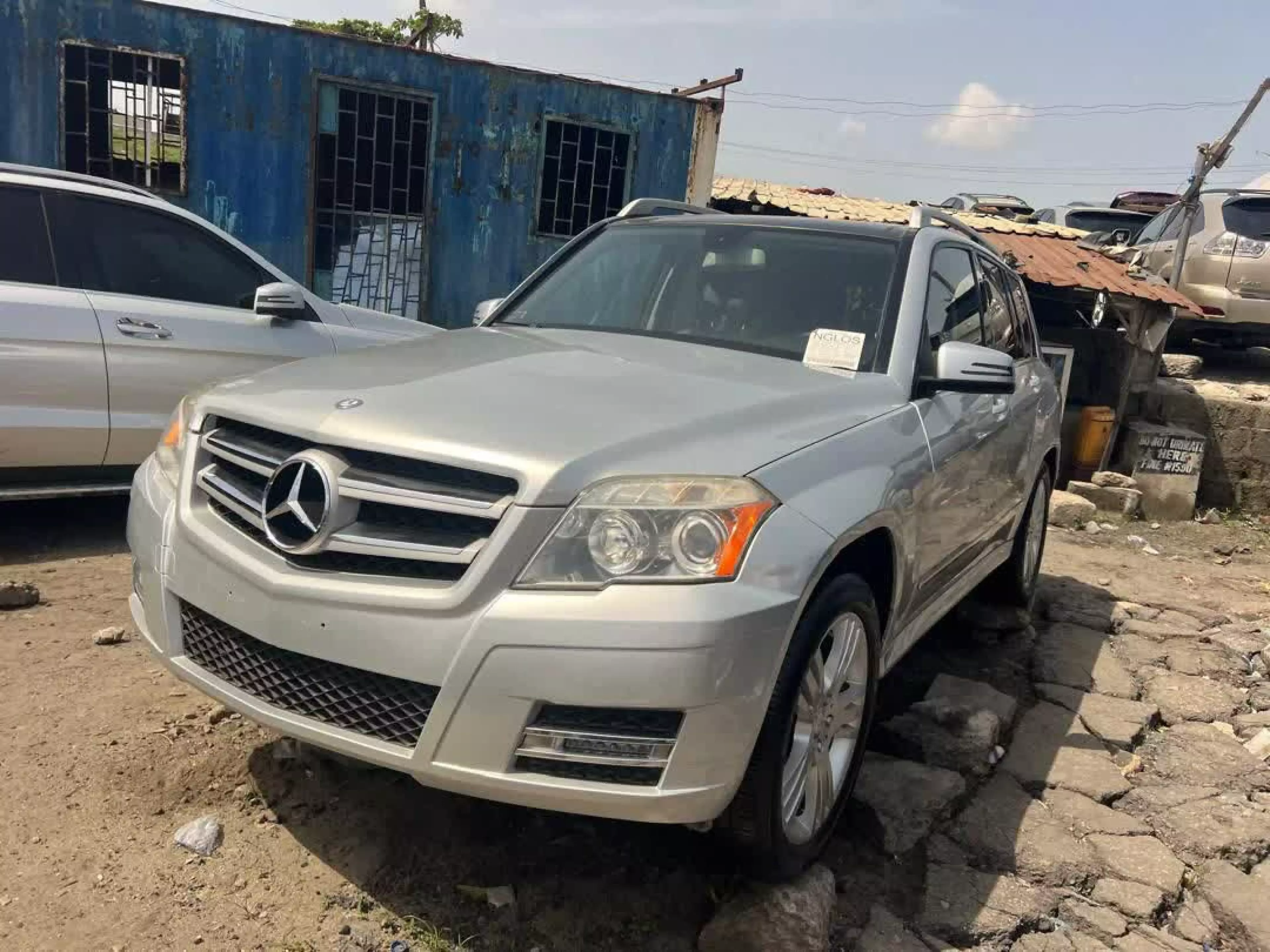 Mercedes-Benz GLK 350   - 2012