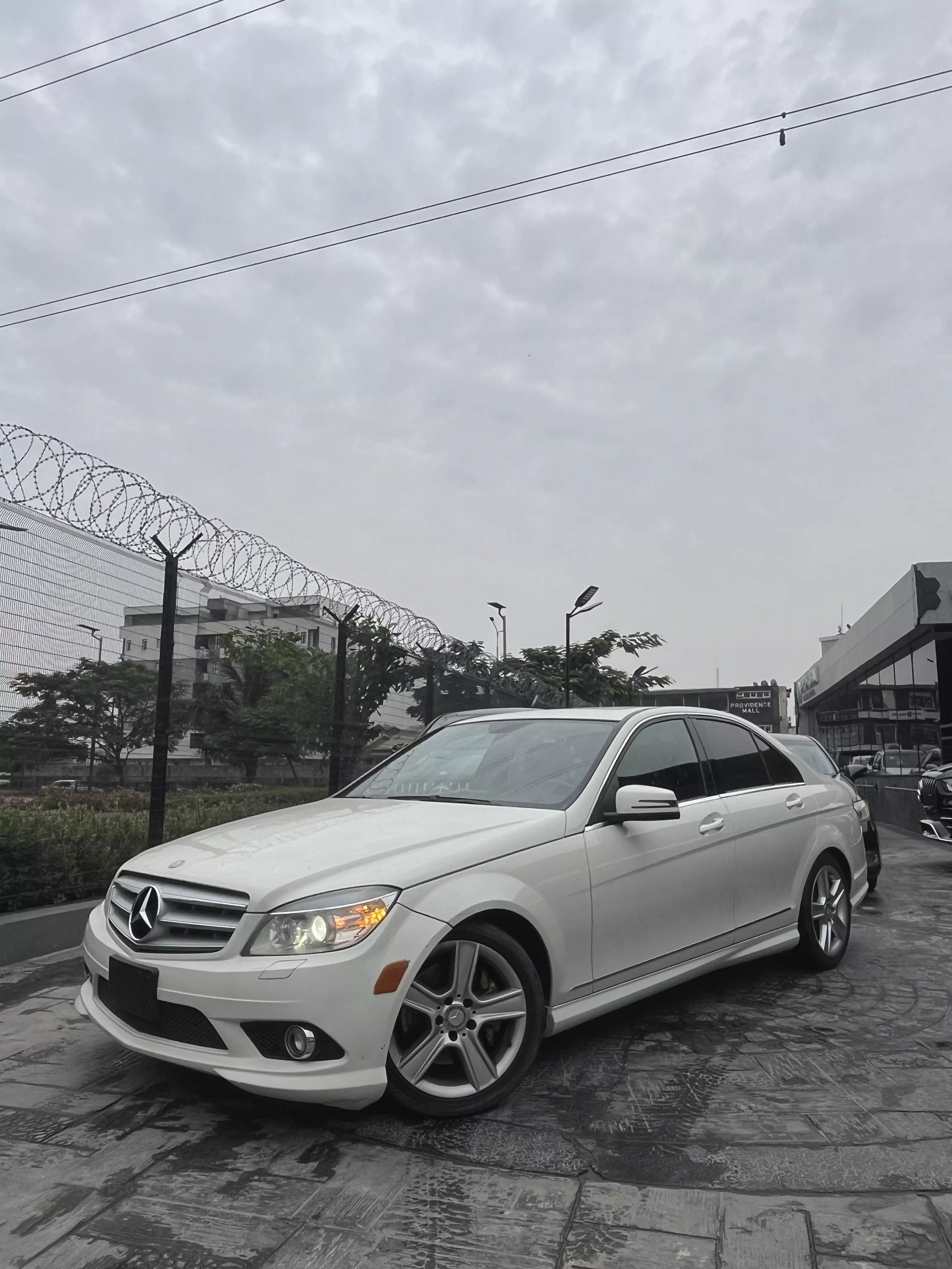 Mercedes-Benz C-class - 2010