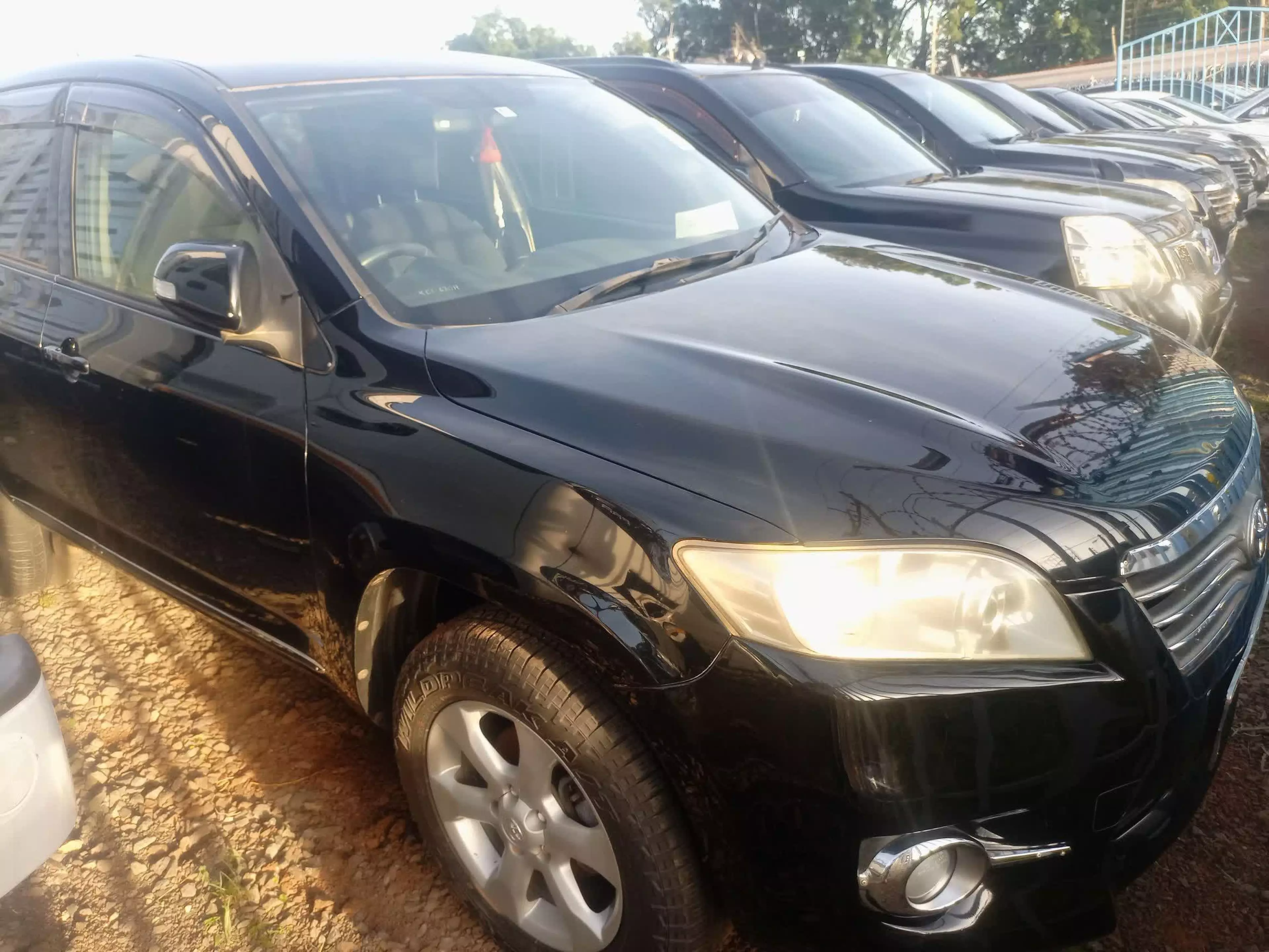 Toyota Vanguard  - 2012