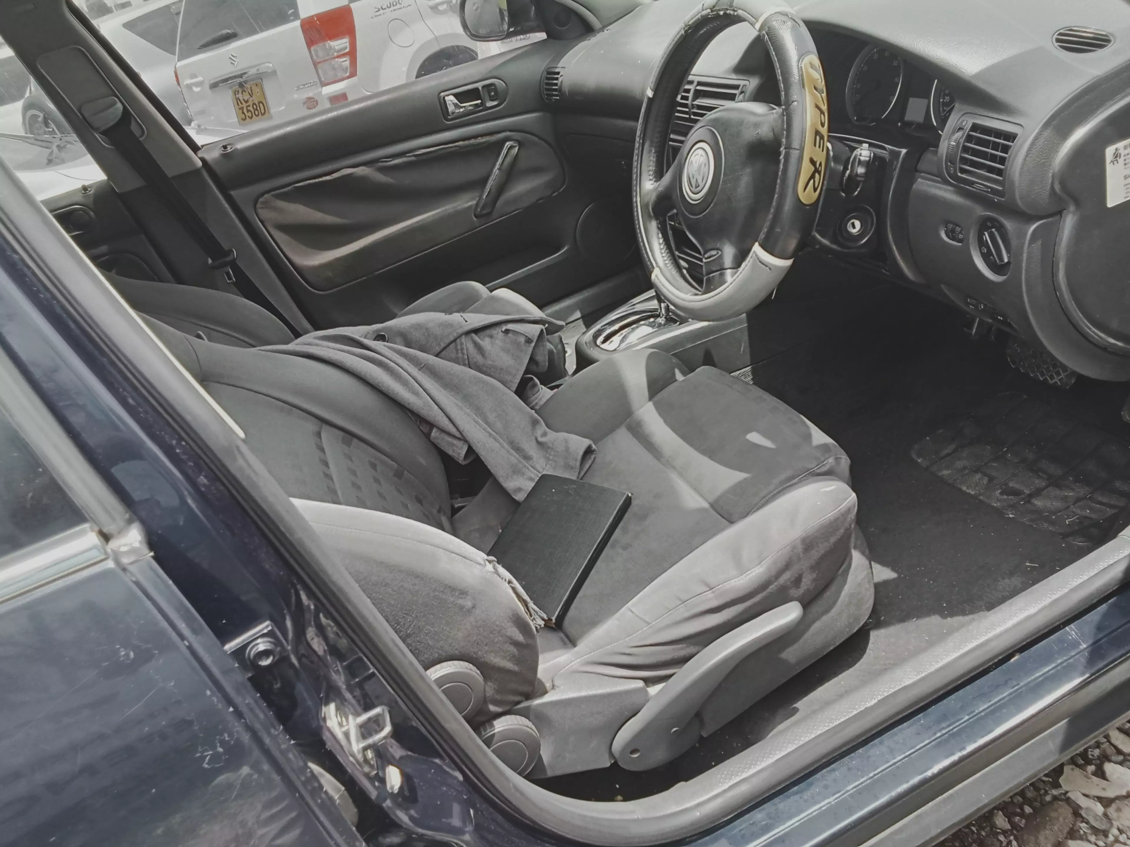 Volkswagen Passat   - 2006