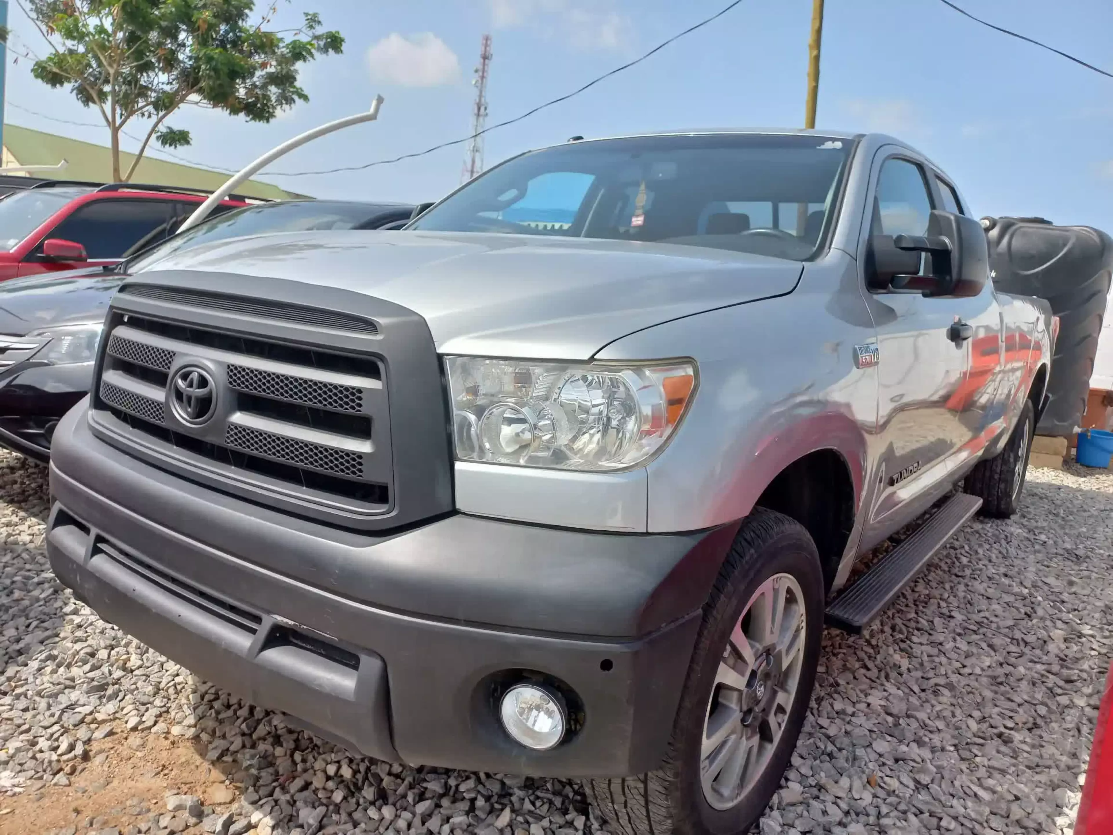 Toyota Tundra - 2011