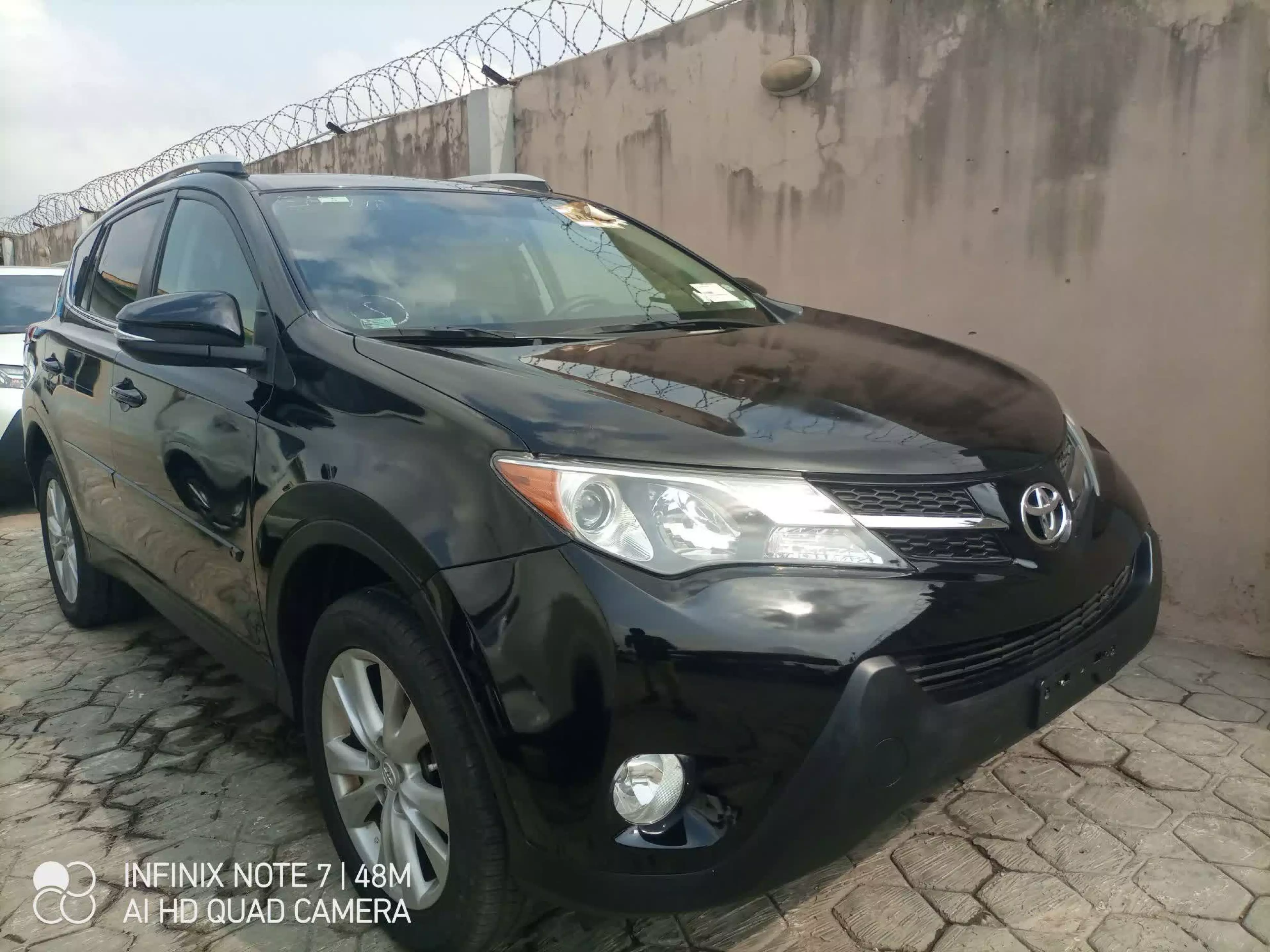 Toyota RAV 4 - 2015