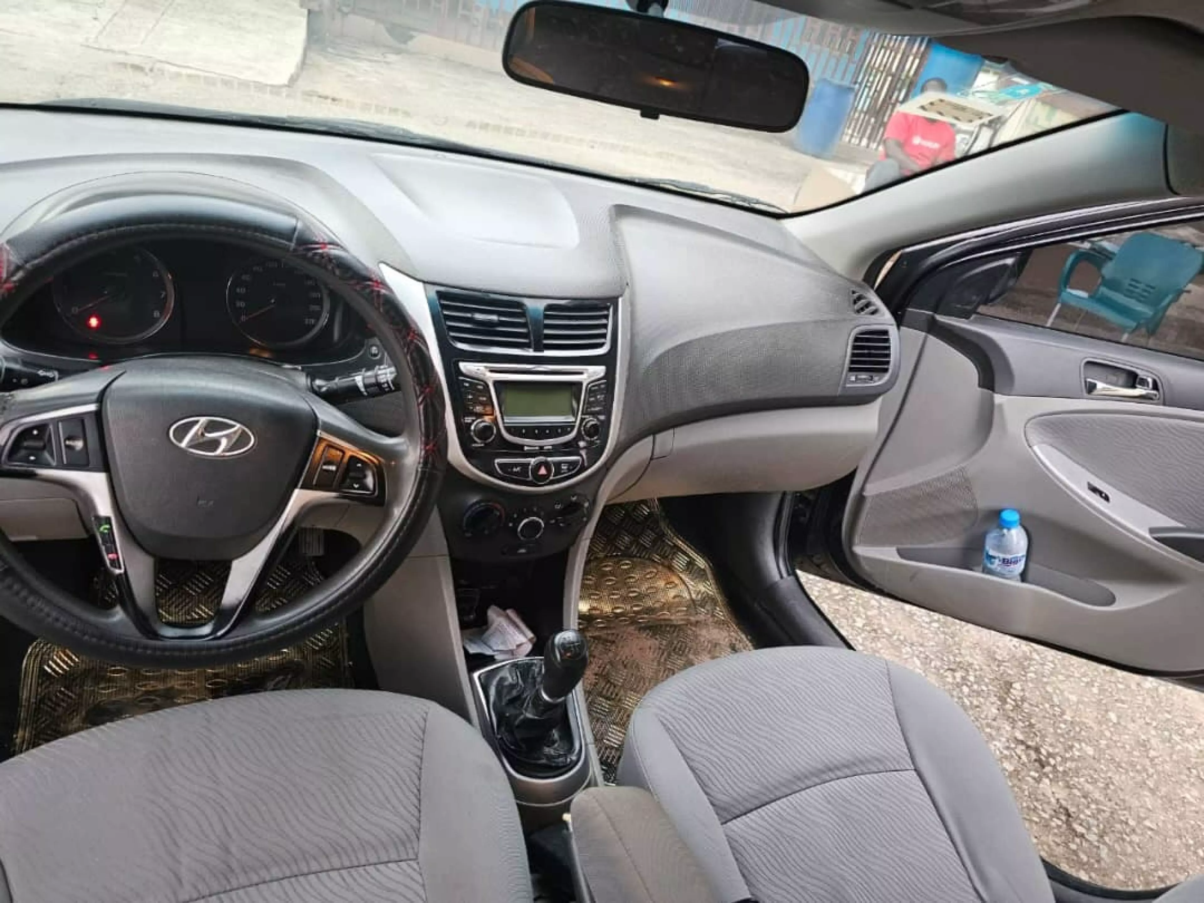 Hyundai Accent   - 2013