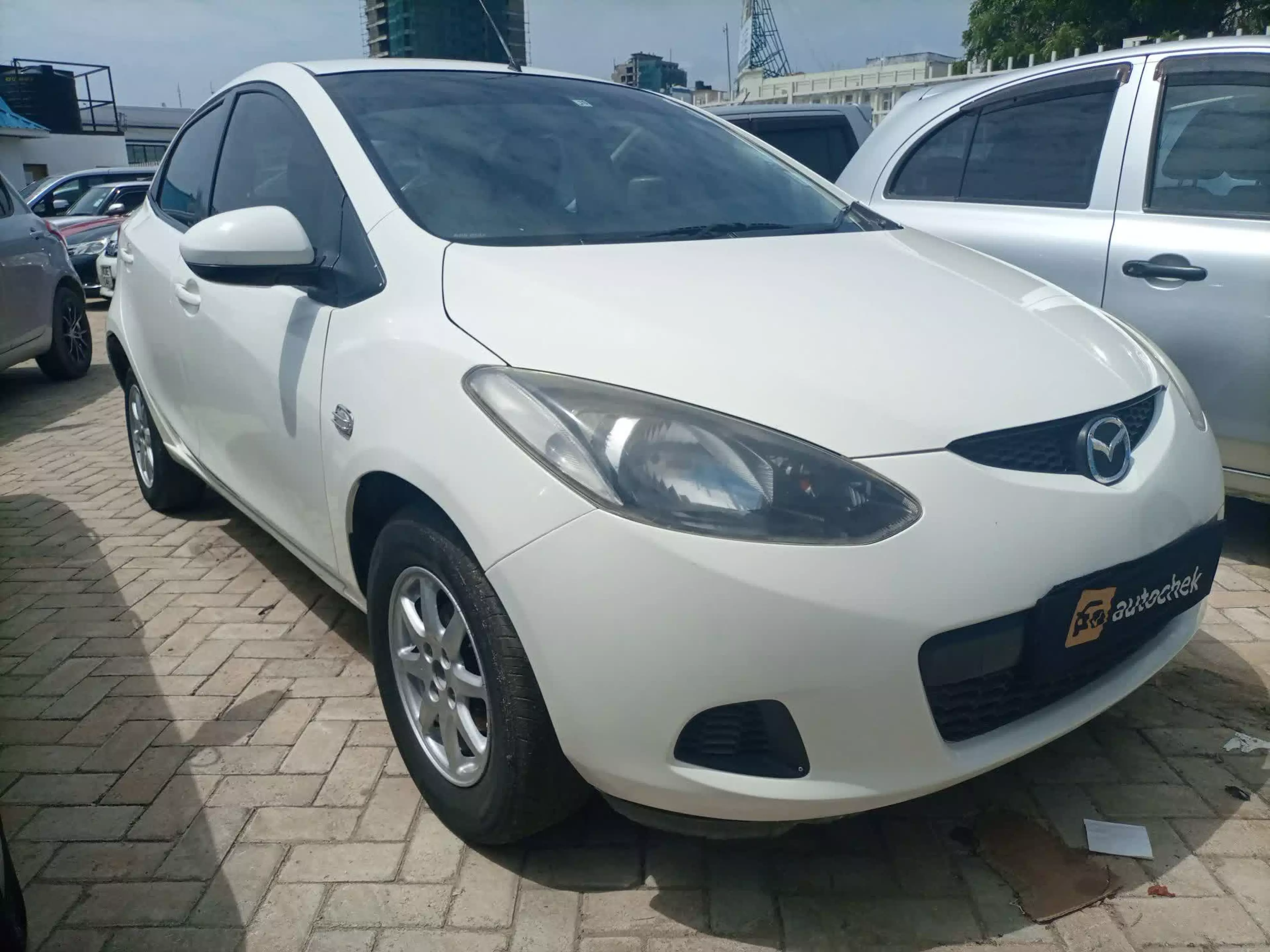 Mazda Demio - 2013