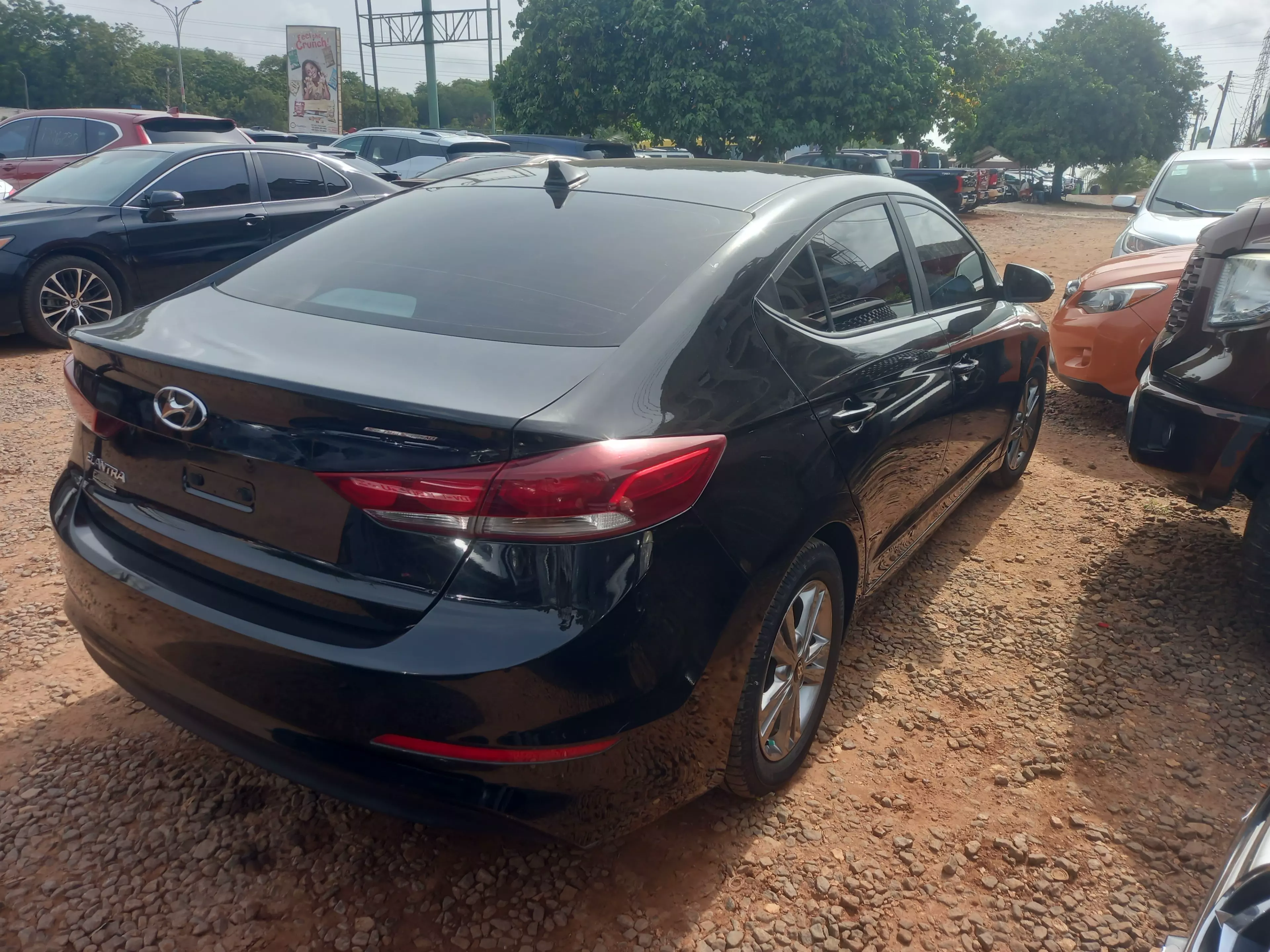 Hyundai Elantra   - 2018