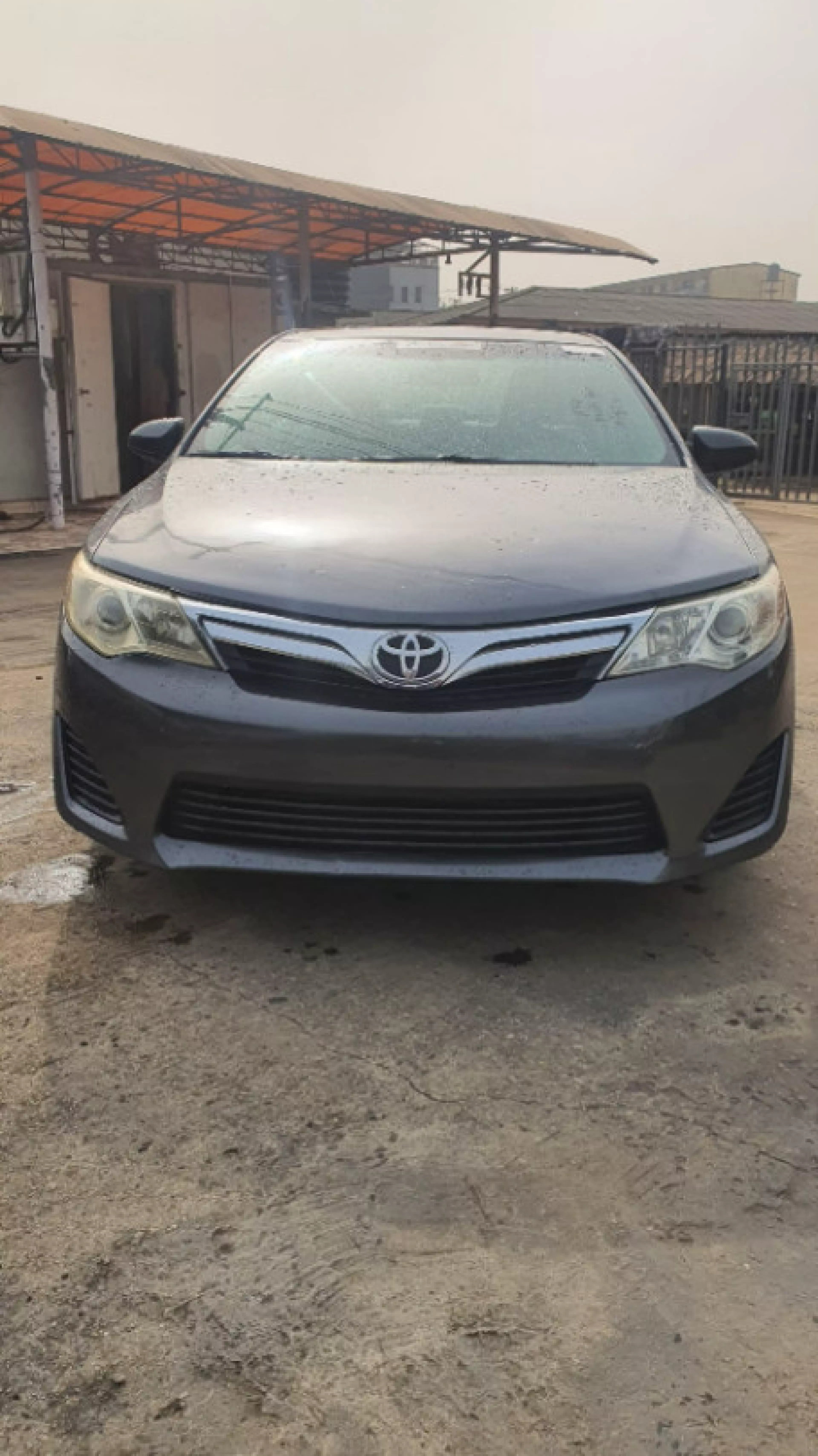 Toyota Camry - 2012