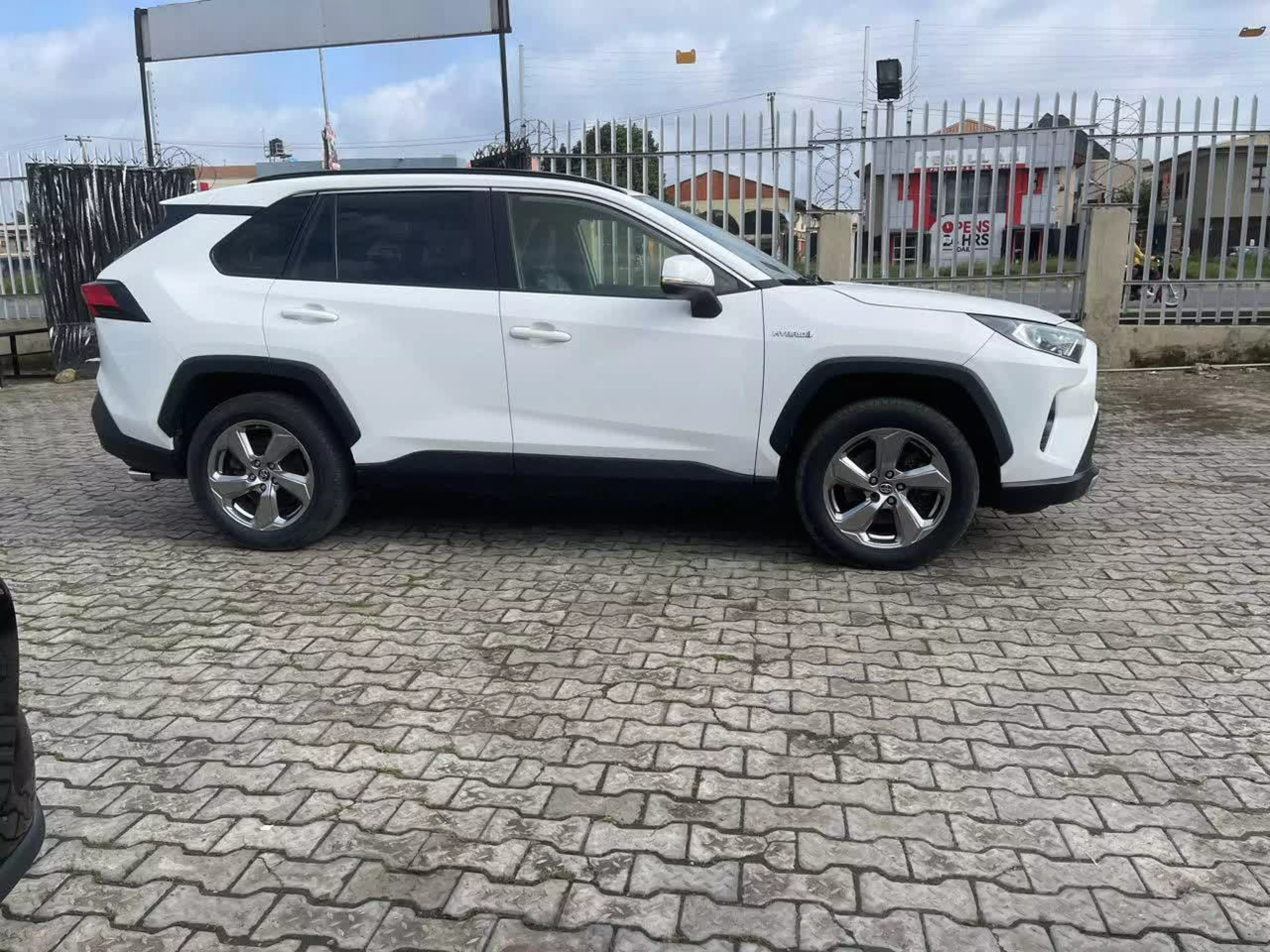 Toyota RAV 4 - 2020