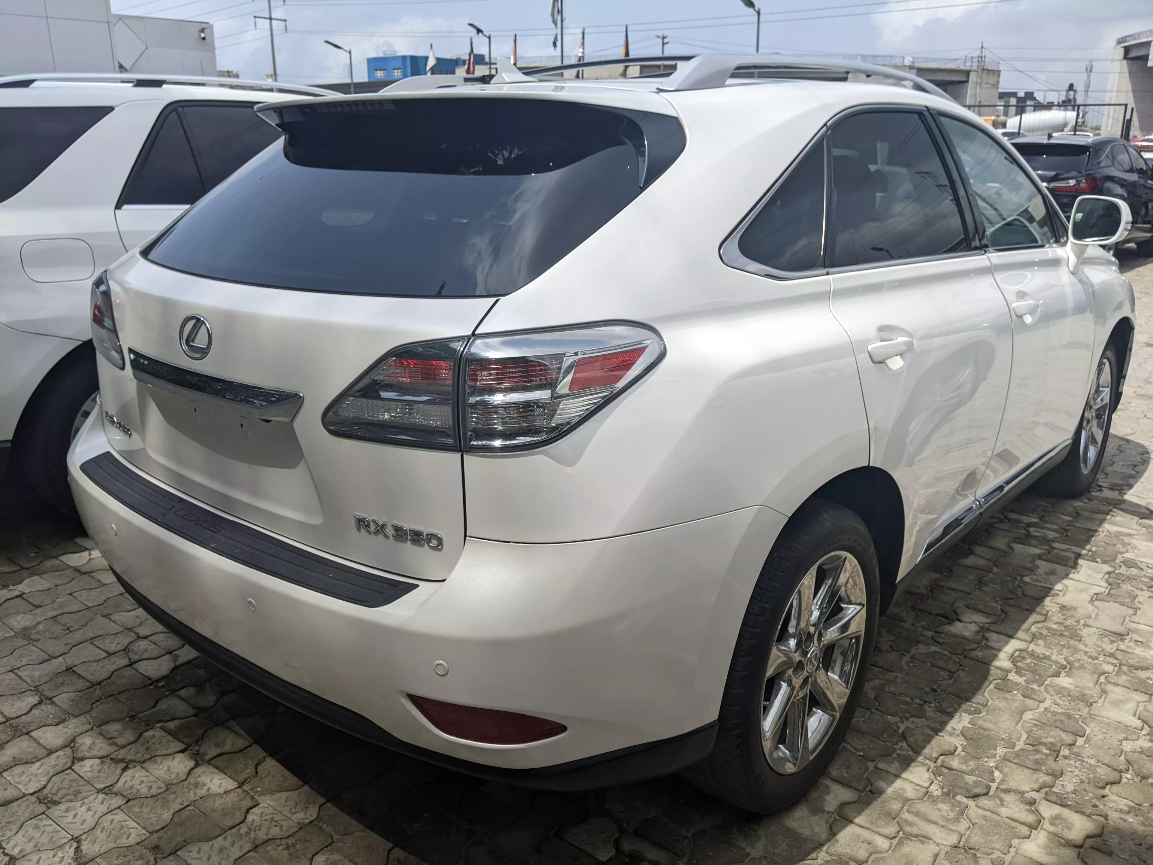 Lexus RX 350   - 2010