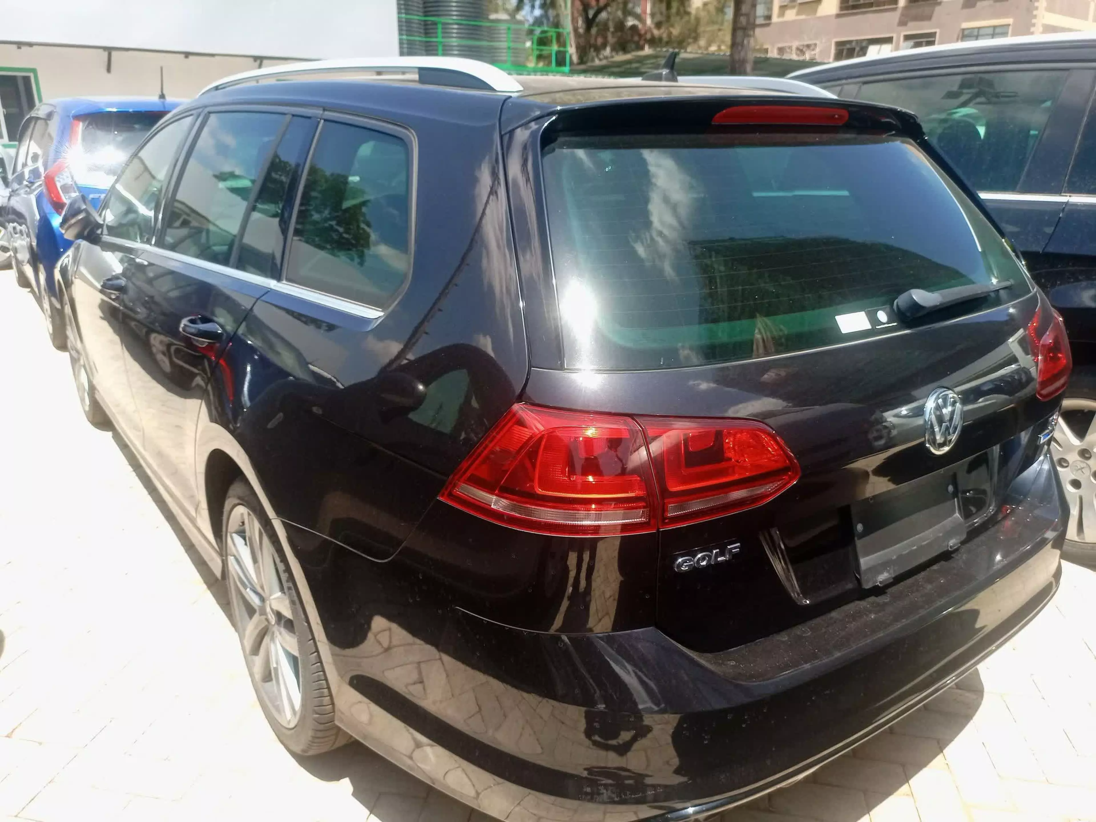 Volkswagen Golf - 2016