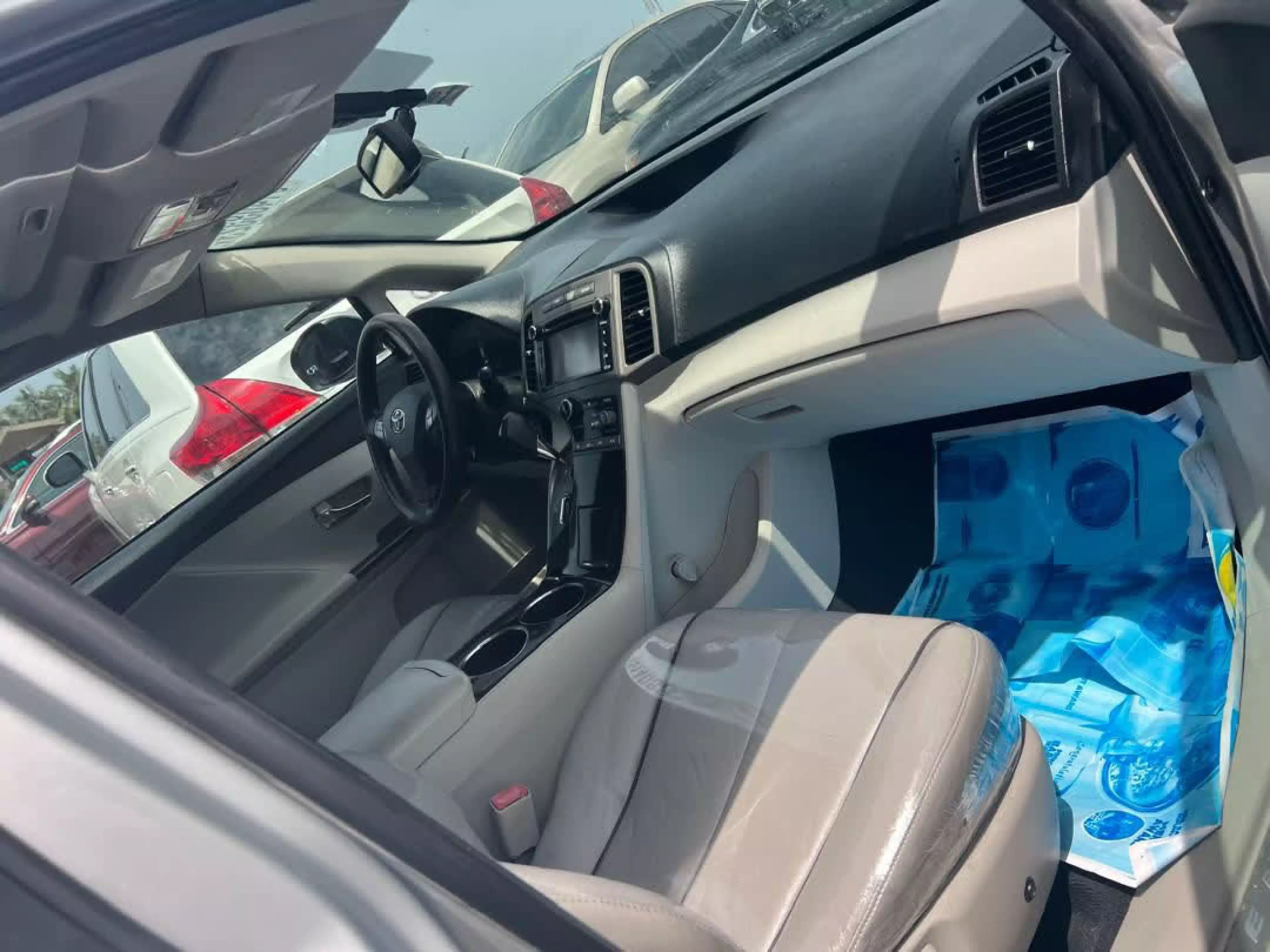 Toyota Venza   - 2012
