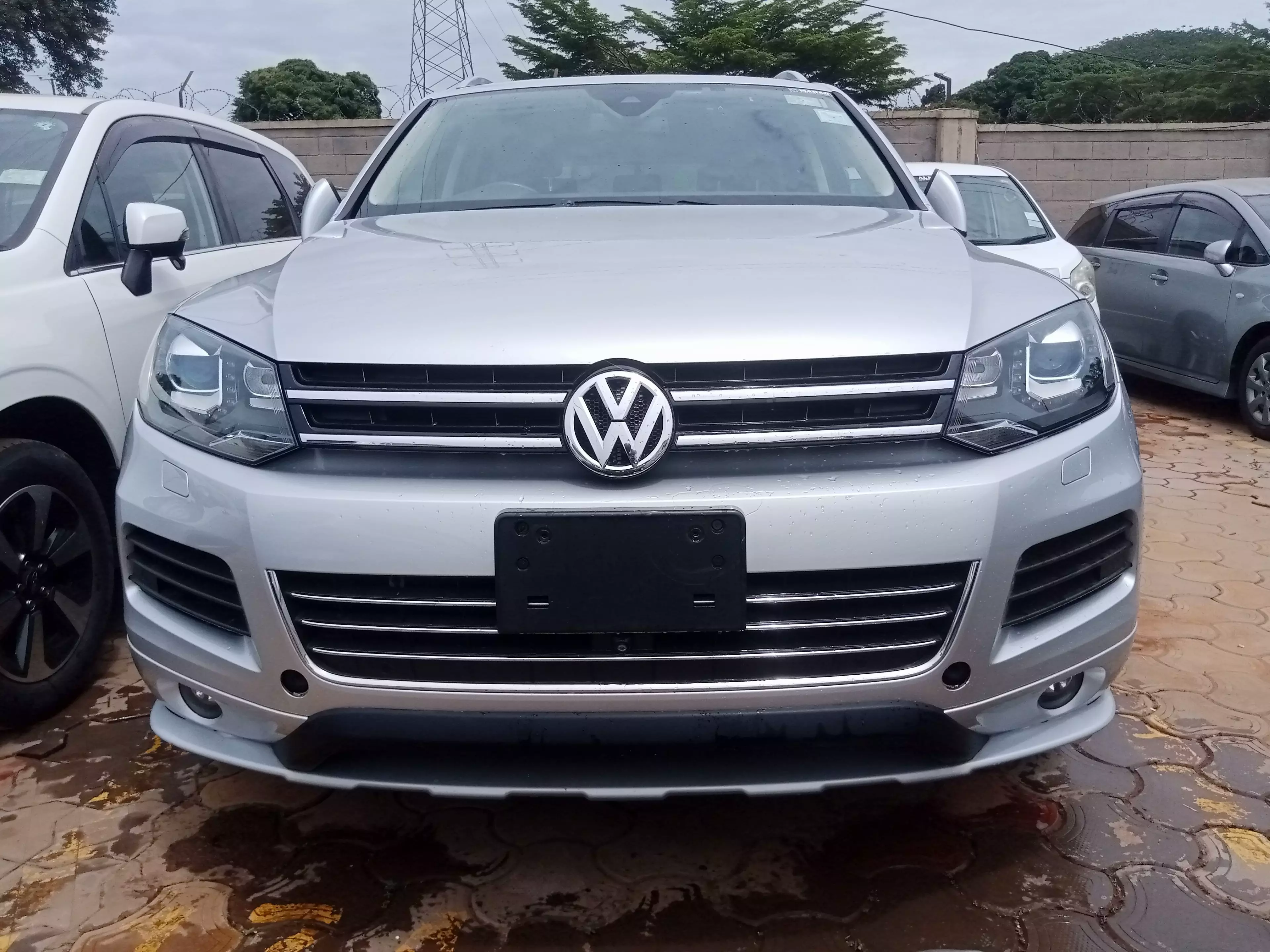 Volkswagen Touareg - 2012