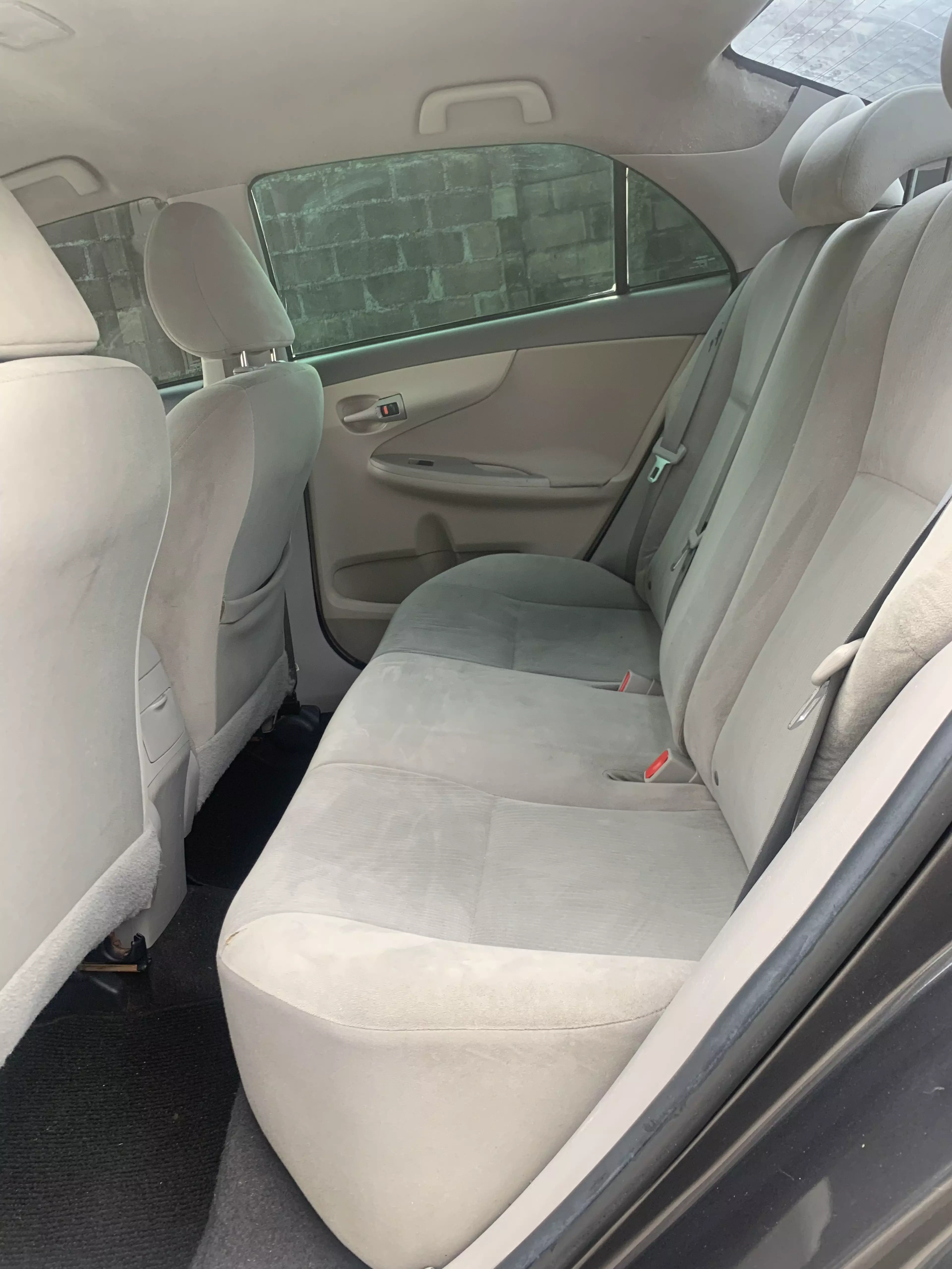 Toyota corolla   - 2012