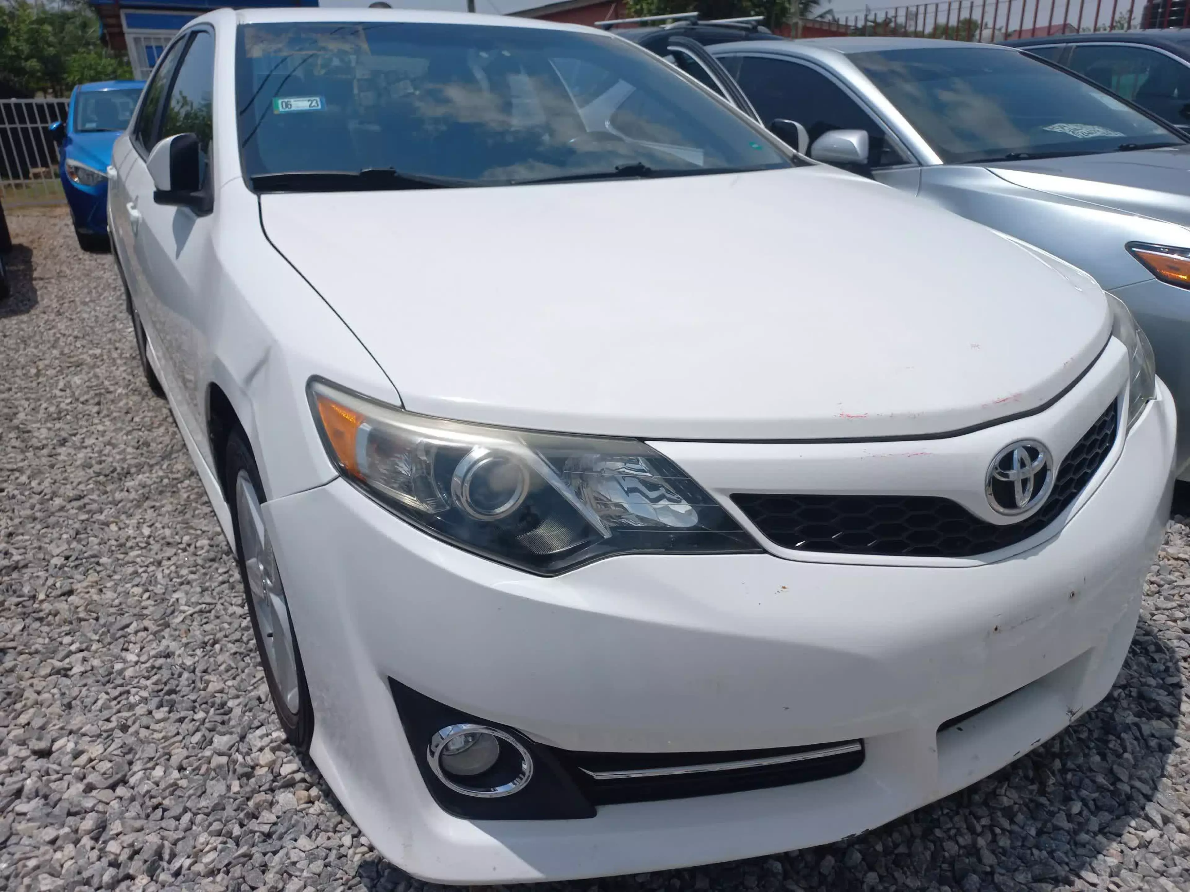 Toyota Camry - 2012