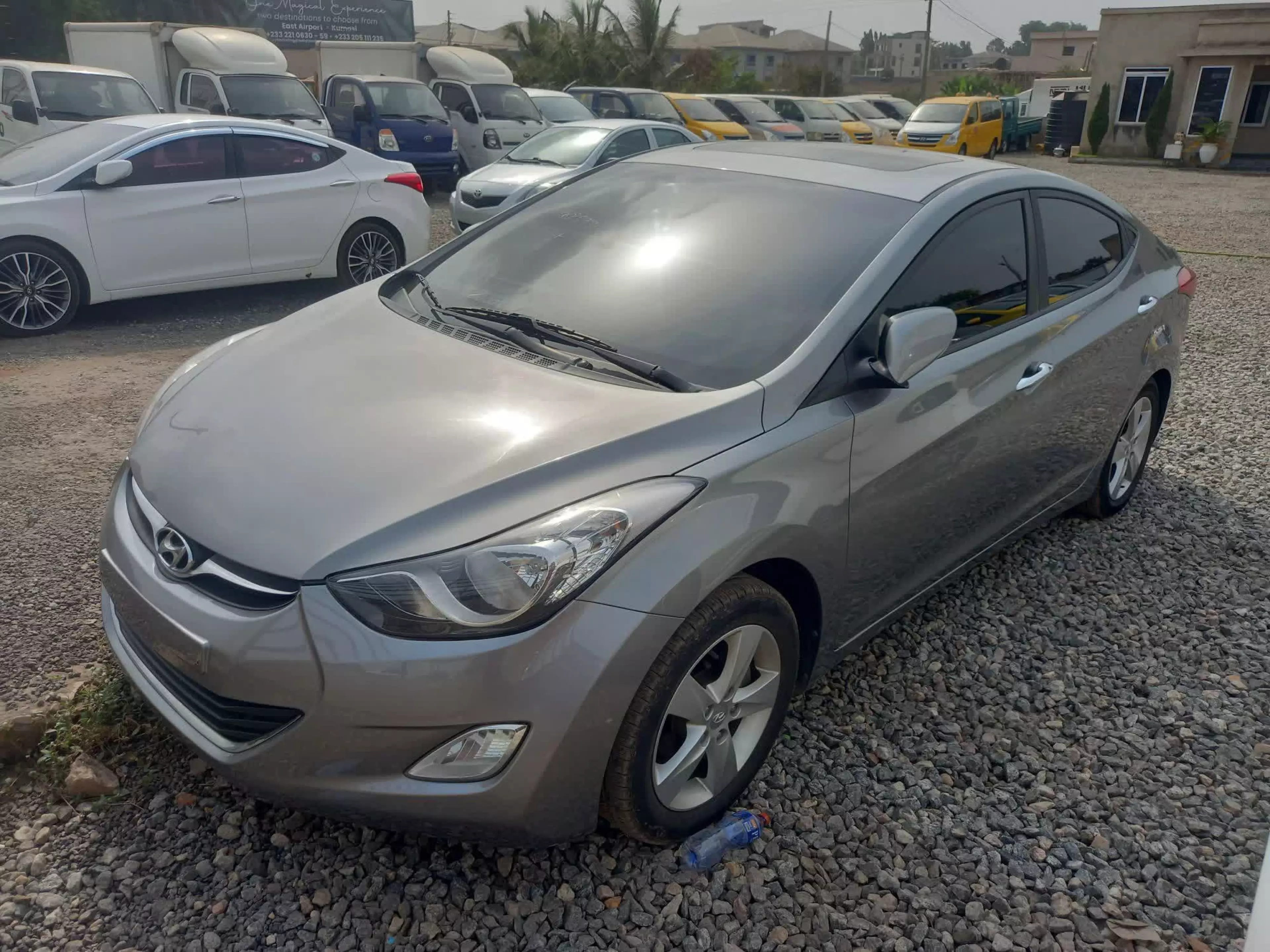 Hyundai Avente - 2012