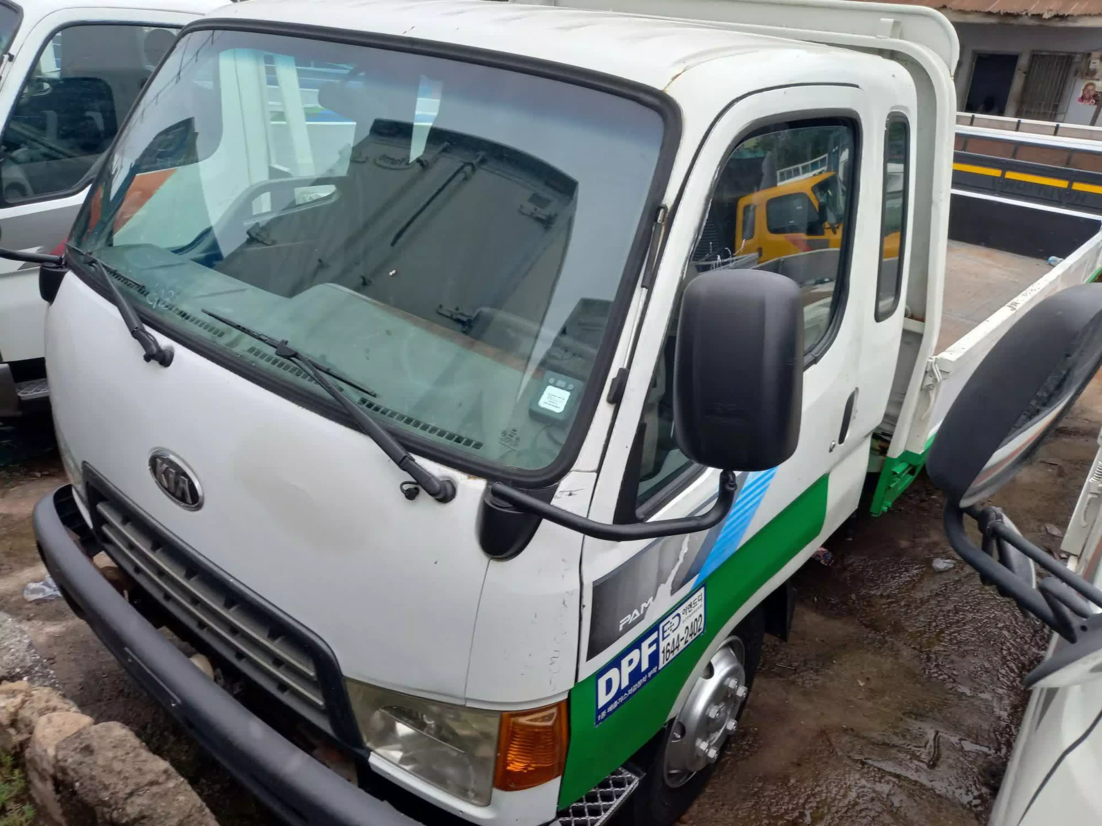 Hyundai Mighty - 2004