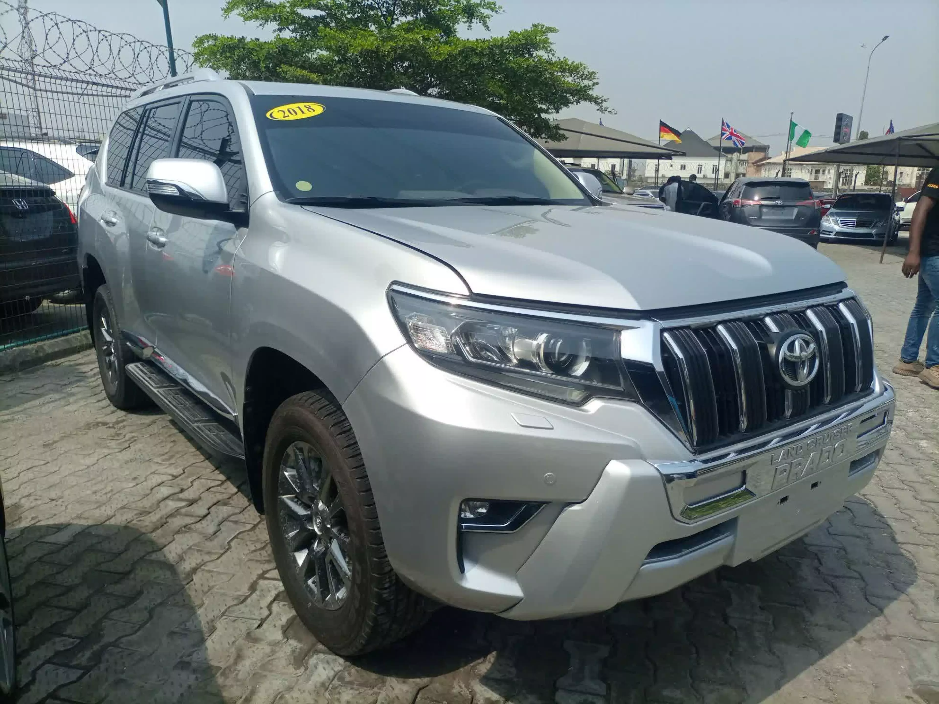 Toyota Landcruiser Prado - 2018