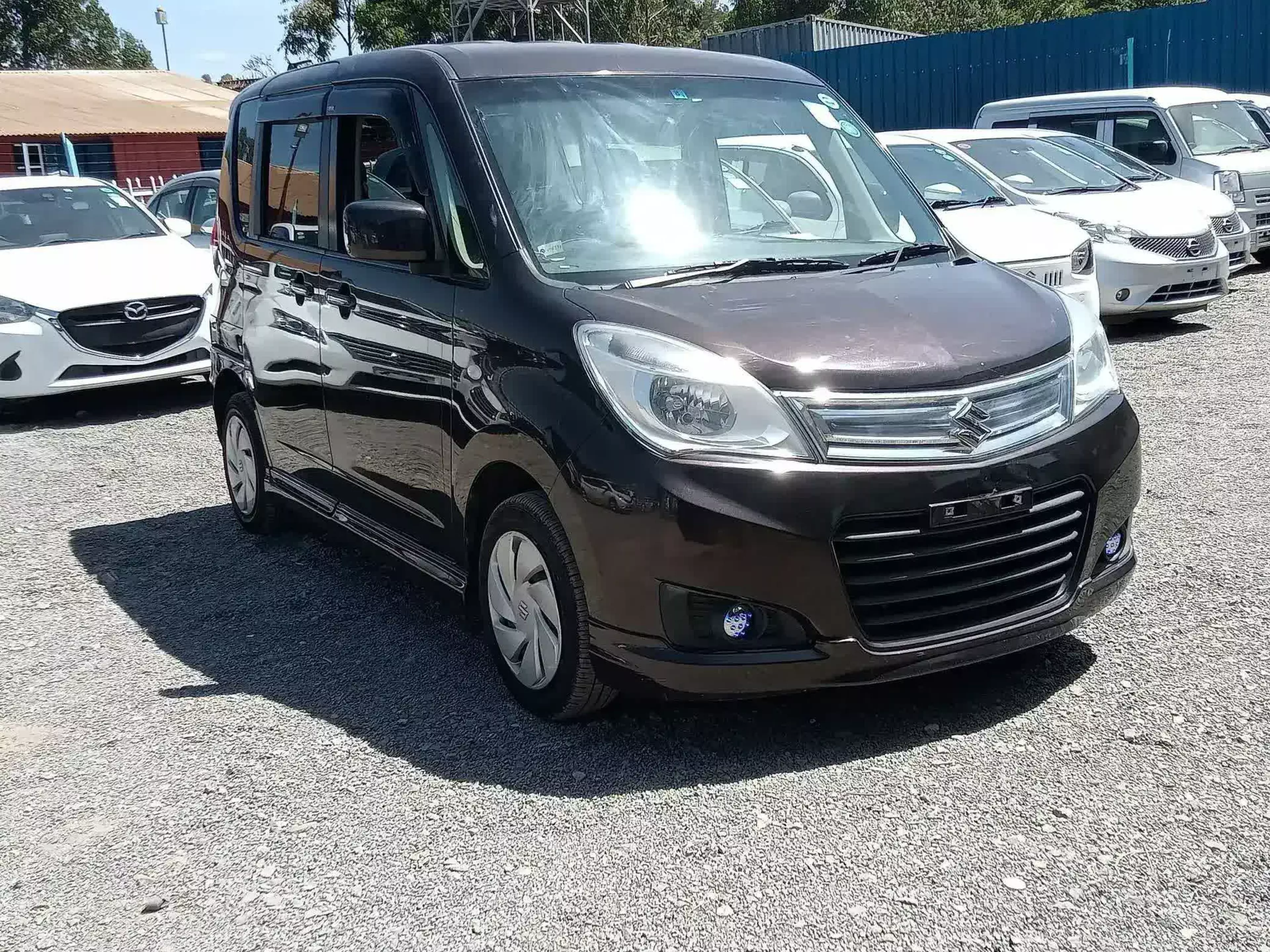 SUZUKI Solio - 2015
