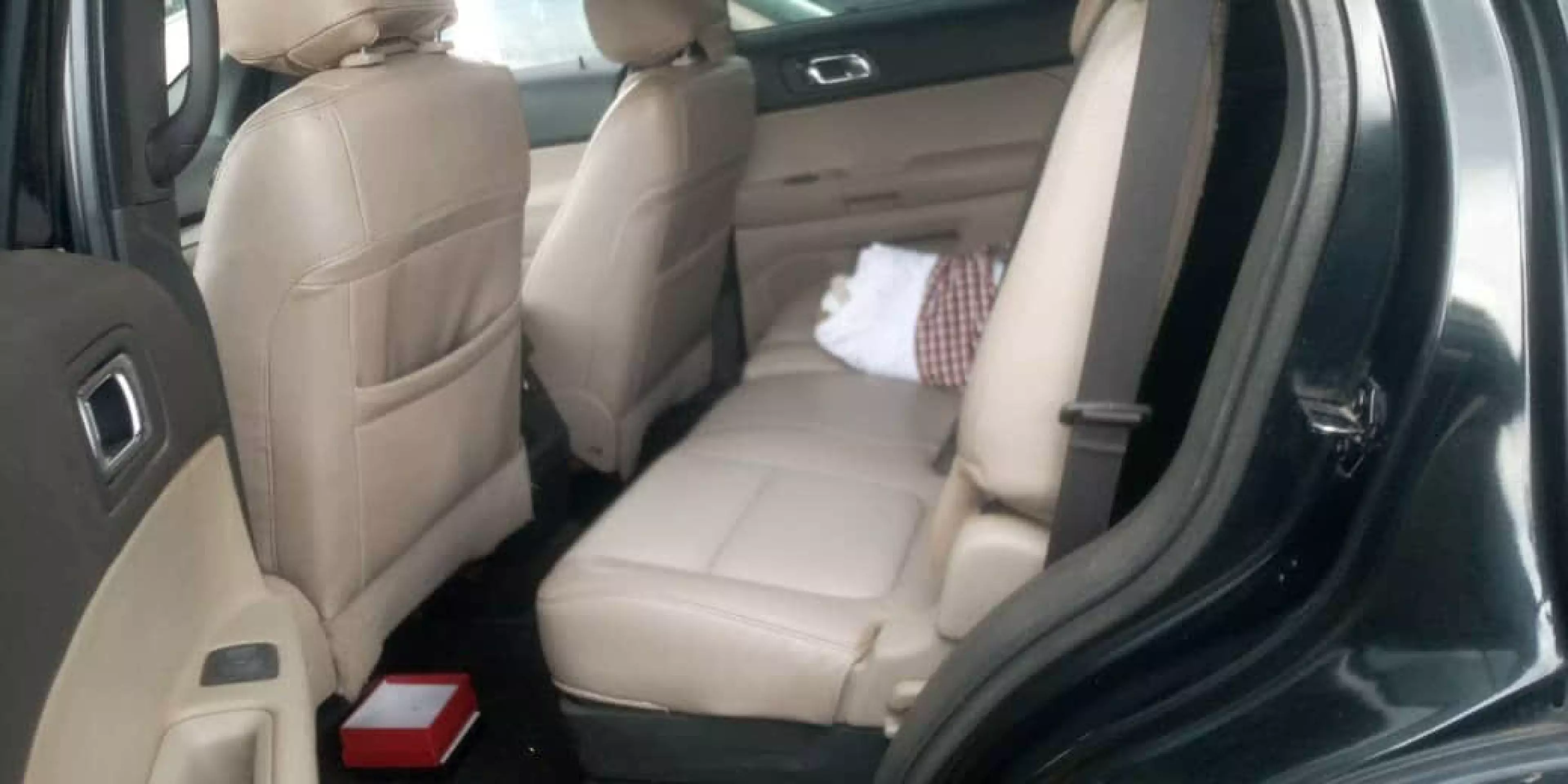 Ford Explorer   - 2012