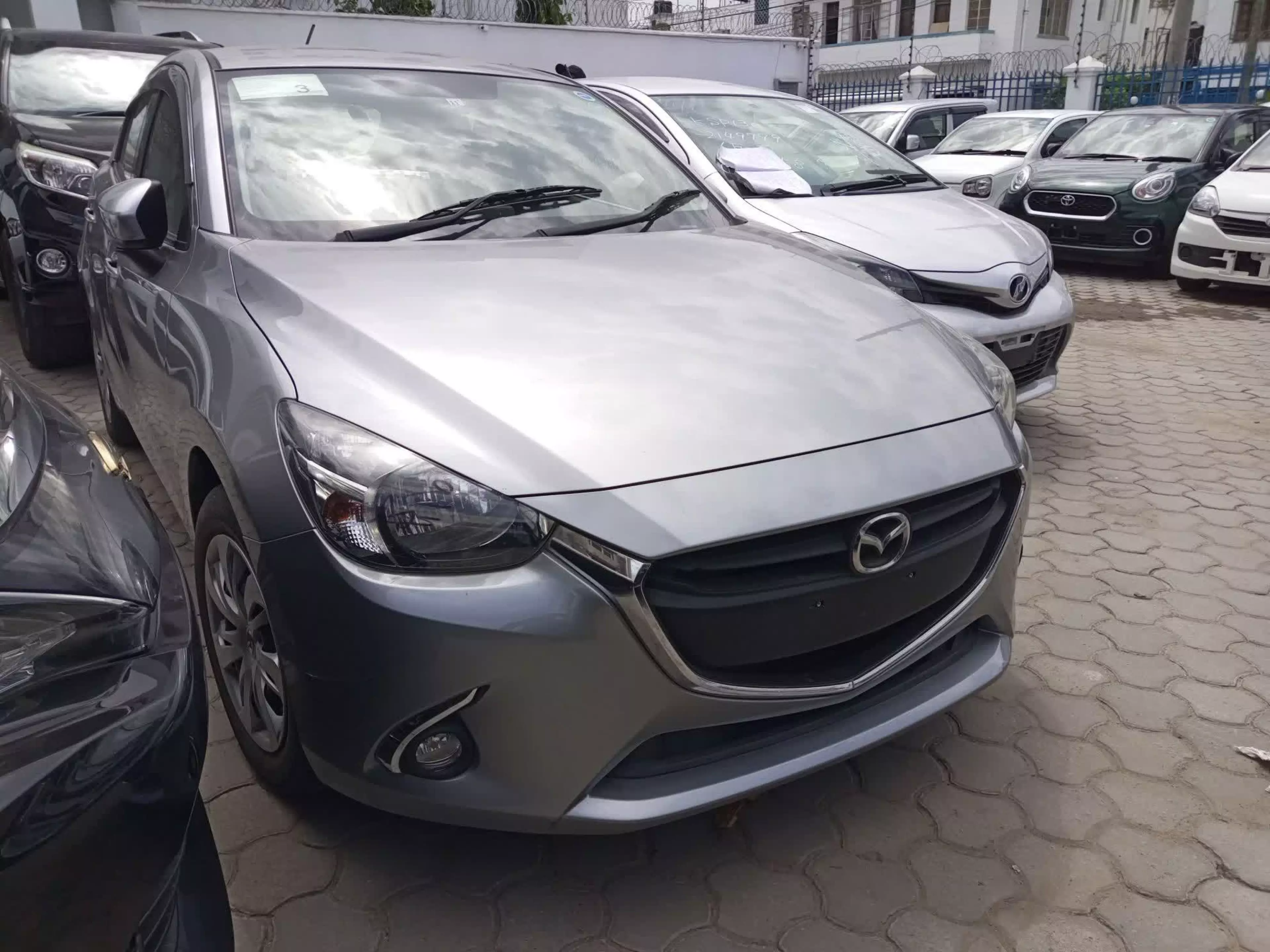 Mazda Demio - 2015