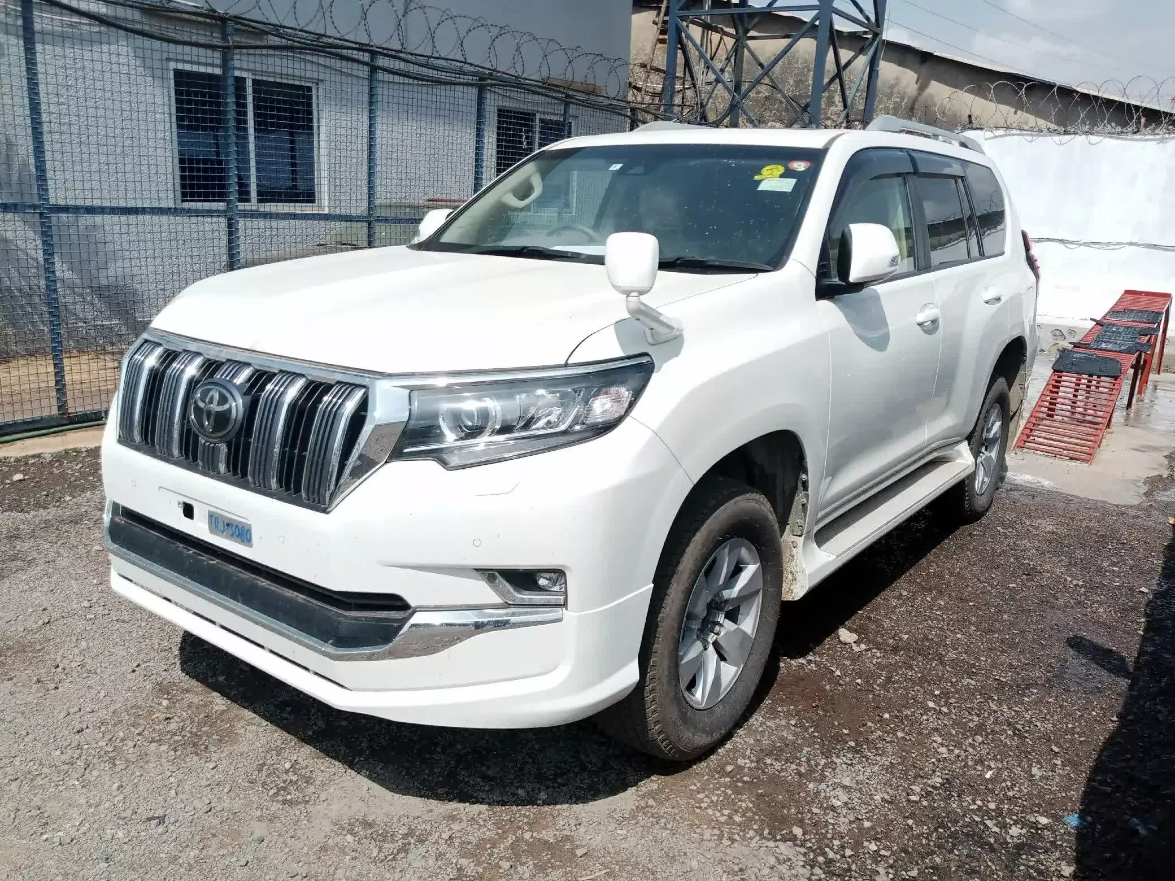 Toyota Landcruiser Prado - 2020