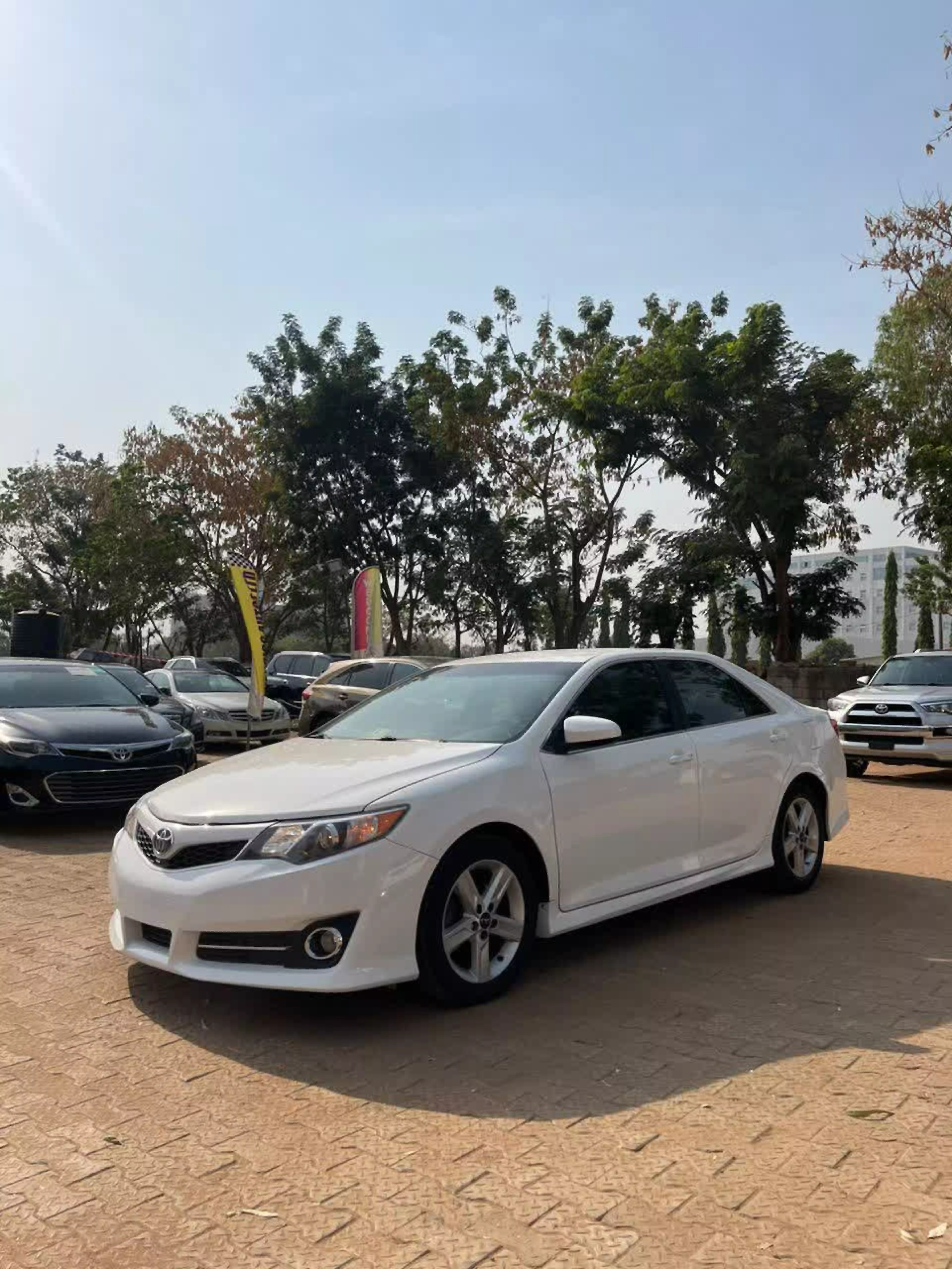 Toyota Camry - 2013