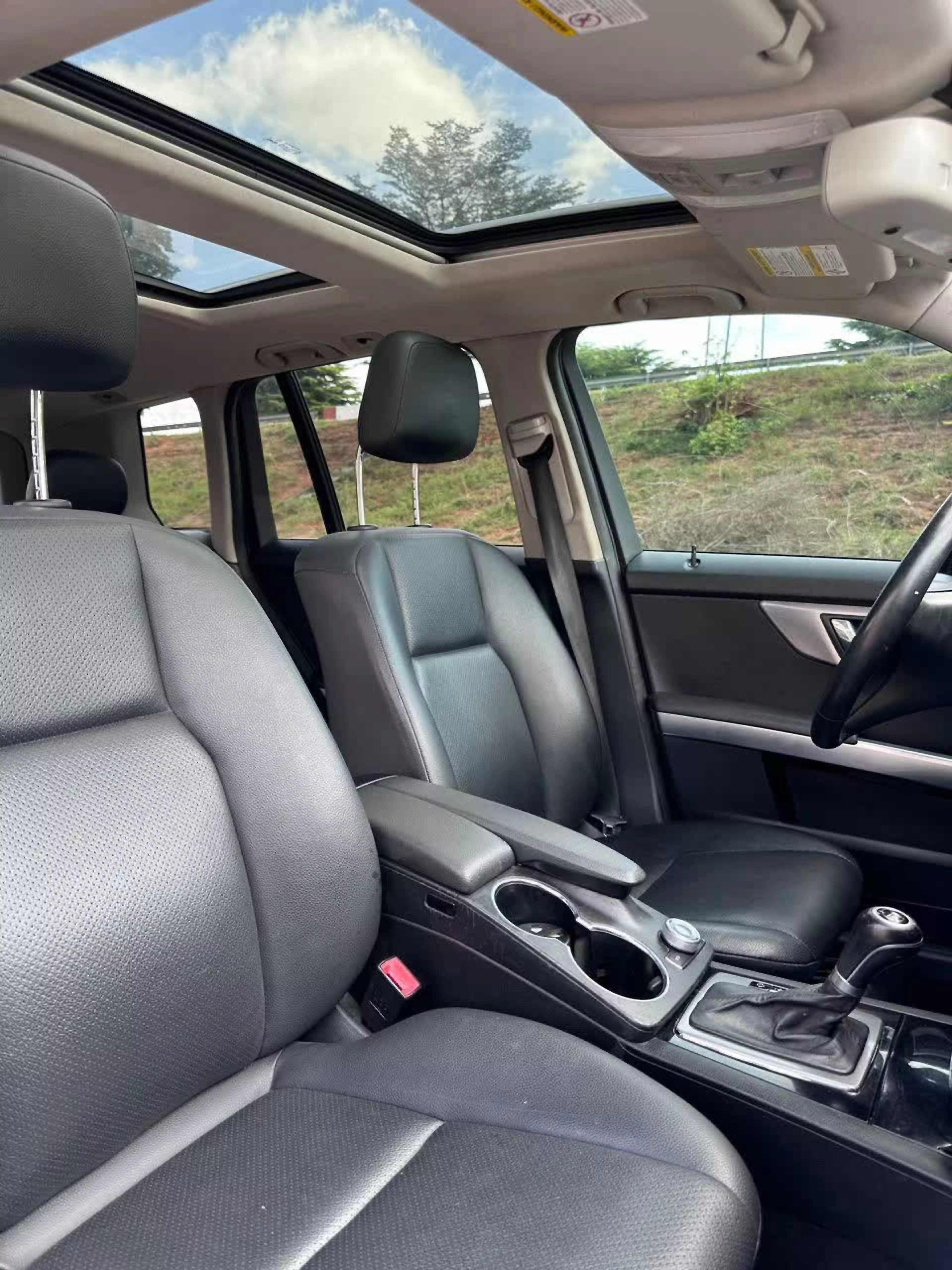 Mercedes-Benz GLK 350   - 2010