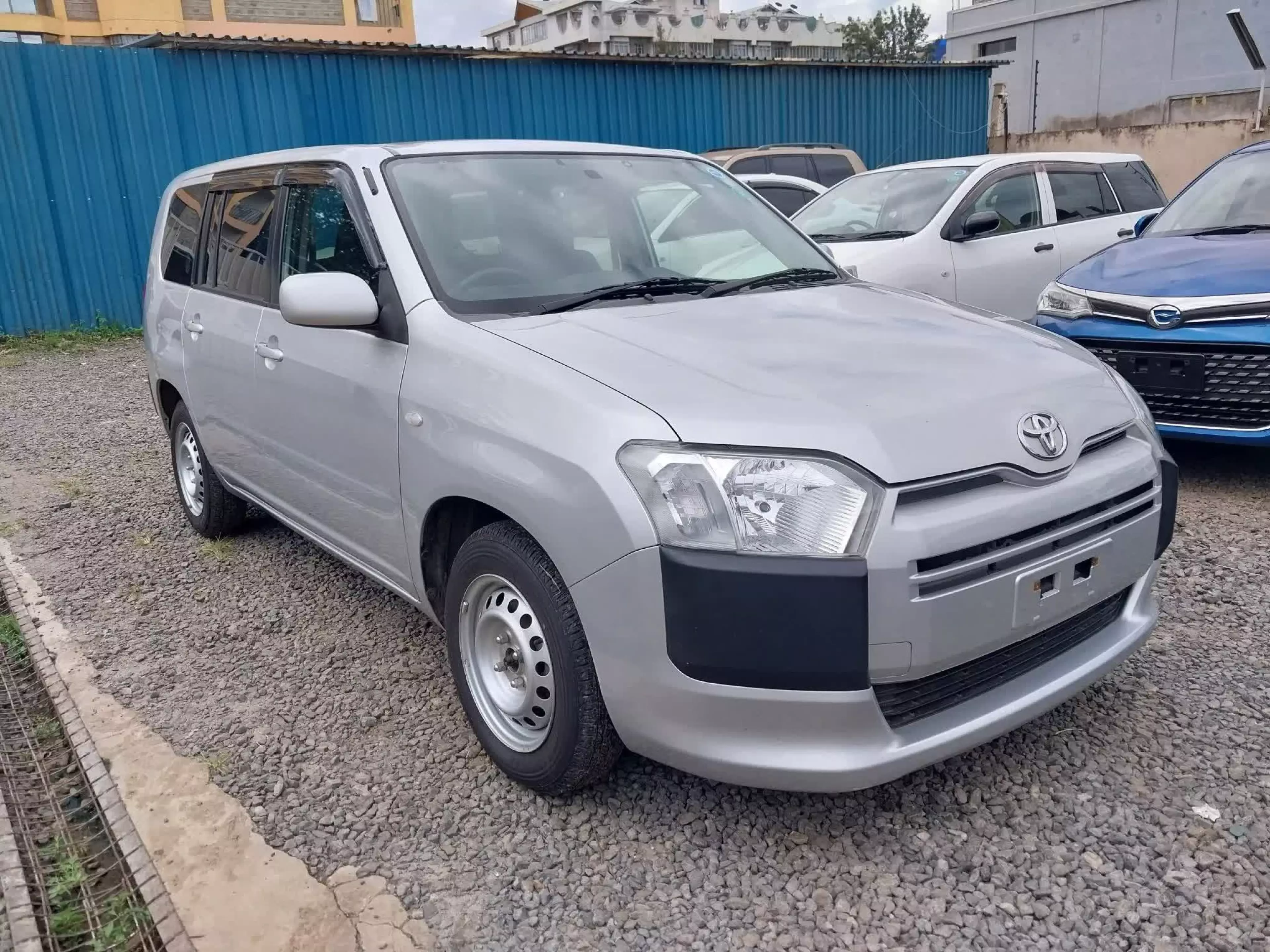 Toyota Probox    - 2018