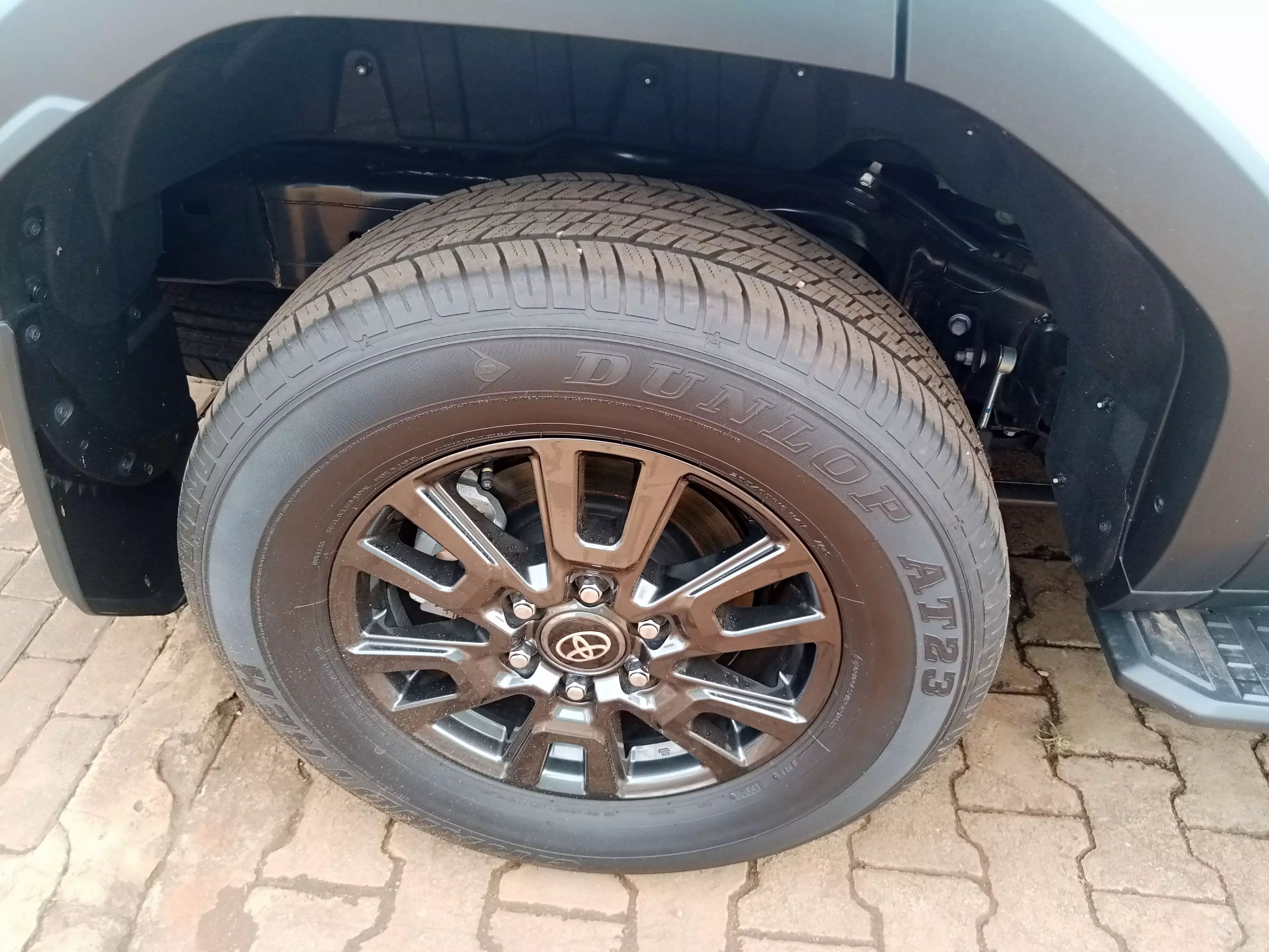 Toyota Land Cruiser   - 2024